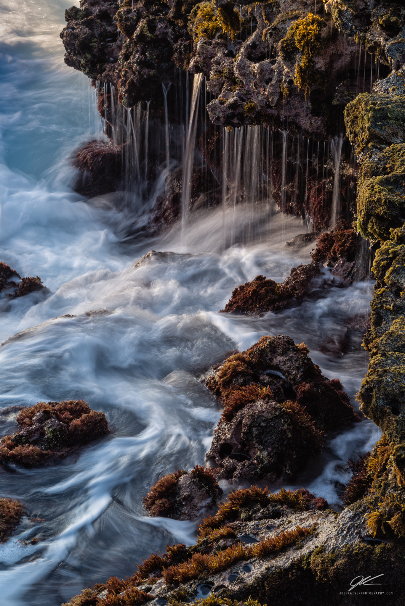 Nikon AF-S Nikkor 70-200mm F4G ED VR sample photo. Shoreline details of the south shore of kauai, hawaii photography