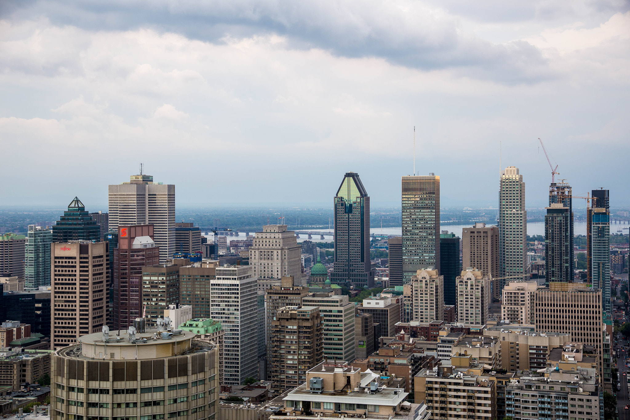 Canon EOS 6D + Sigma 17-70mm F2.8-4 DC Macro OS HSM sample photo. Montreall from mont-royal photography