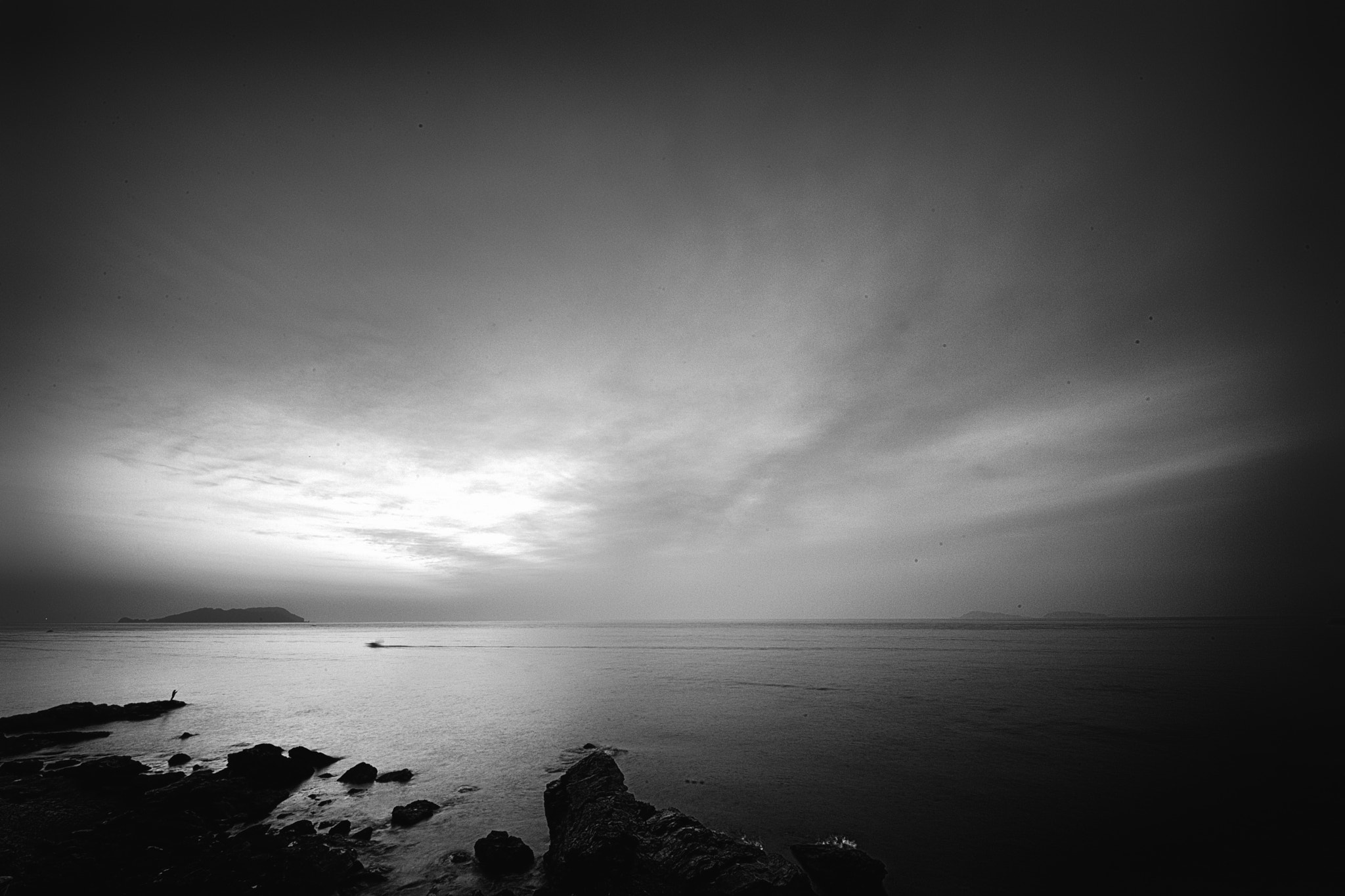Canon EF 11-24mm F4L USM sample photo. Sea photography