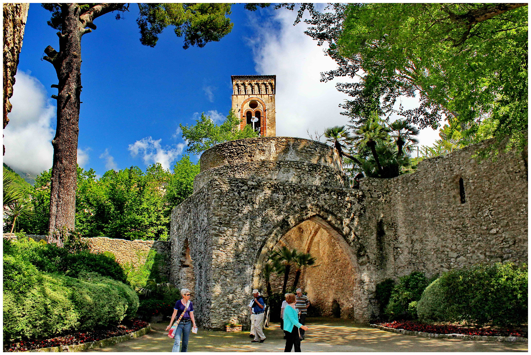Canon EF-S 18-55mm F3.5-5.6 IS sample photo. Villa rufolo gardens, ravello photography