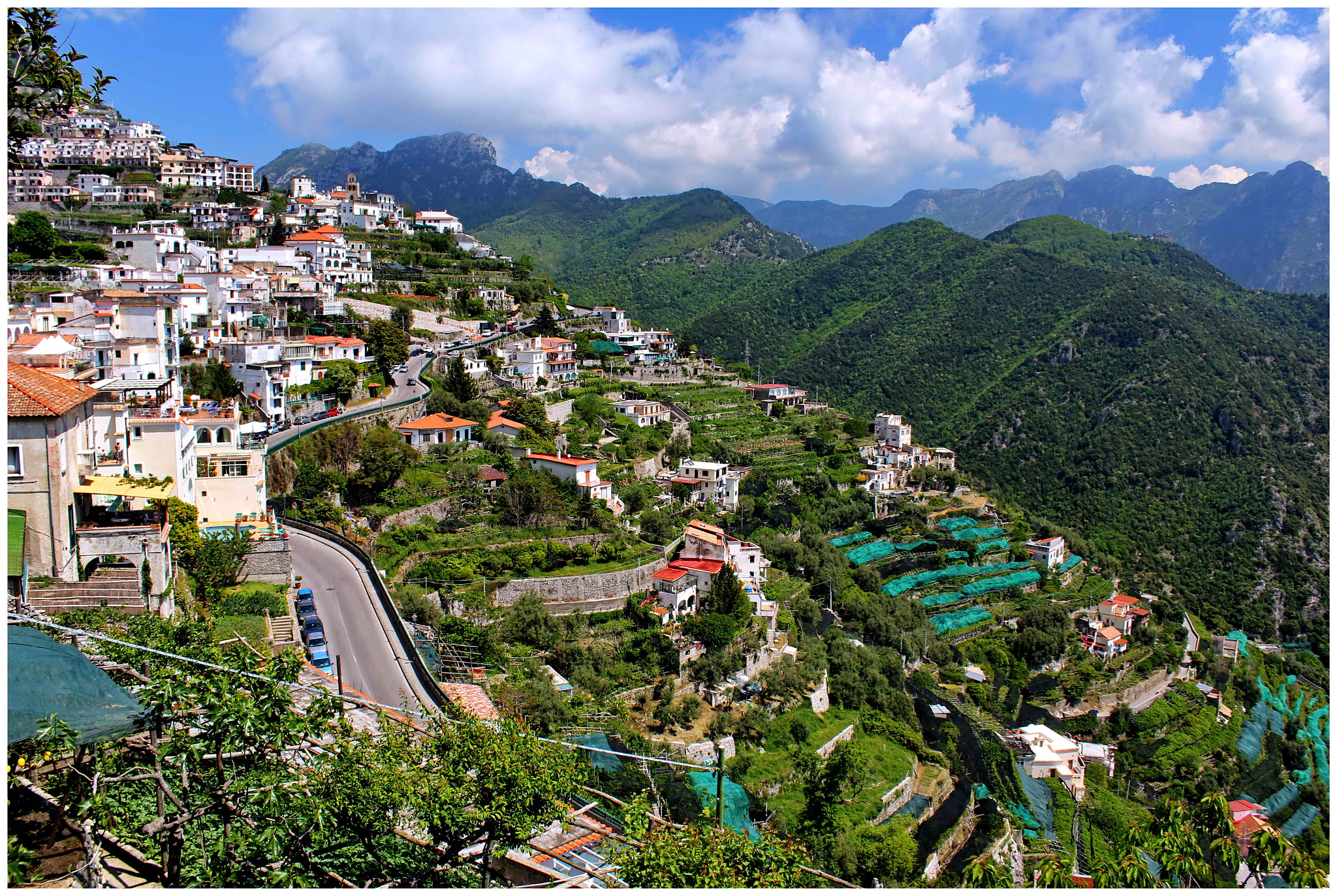 Canon EF-S 18-55mm F3.5-5.6 IS sample photo. Ravello view inland photography
