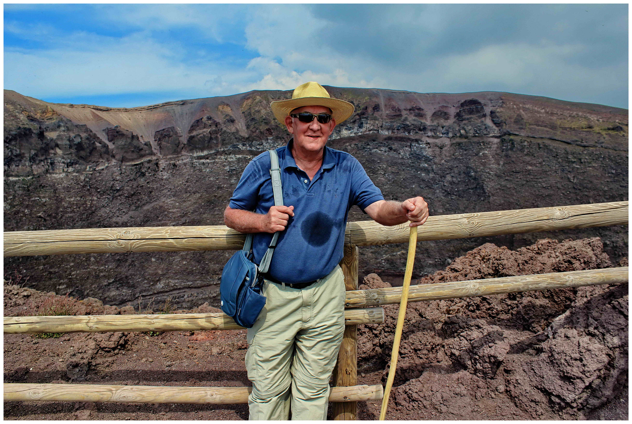 Canon EF-S 18-55mm F3.5-5.6 IS sample photo. Exhausted at the top of vesuvius photography