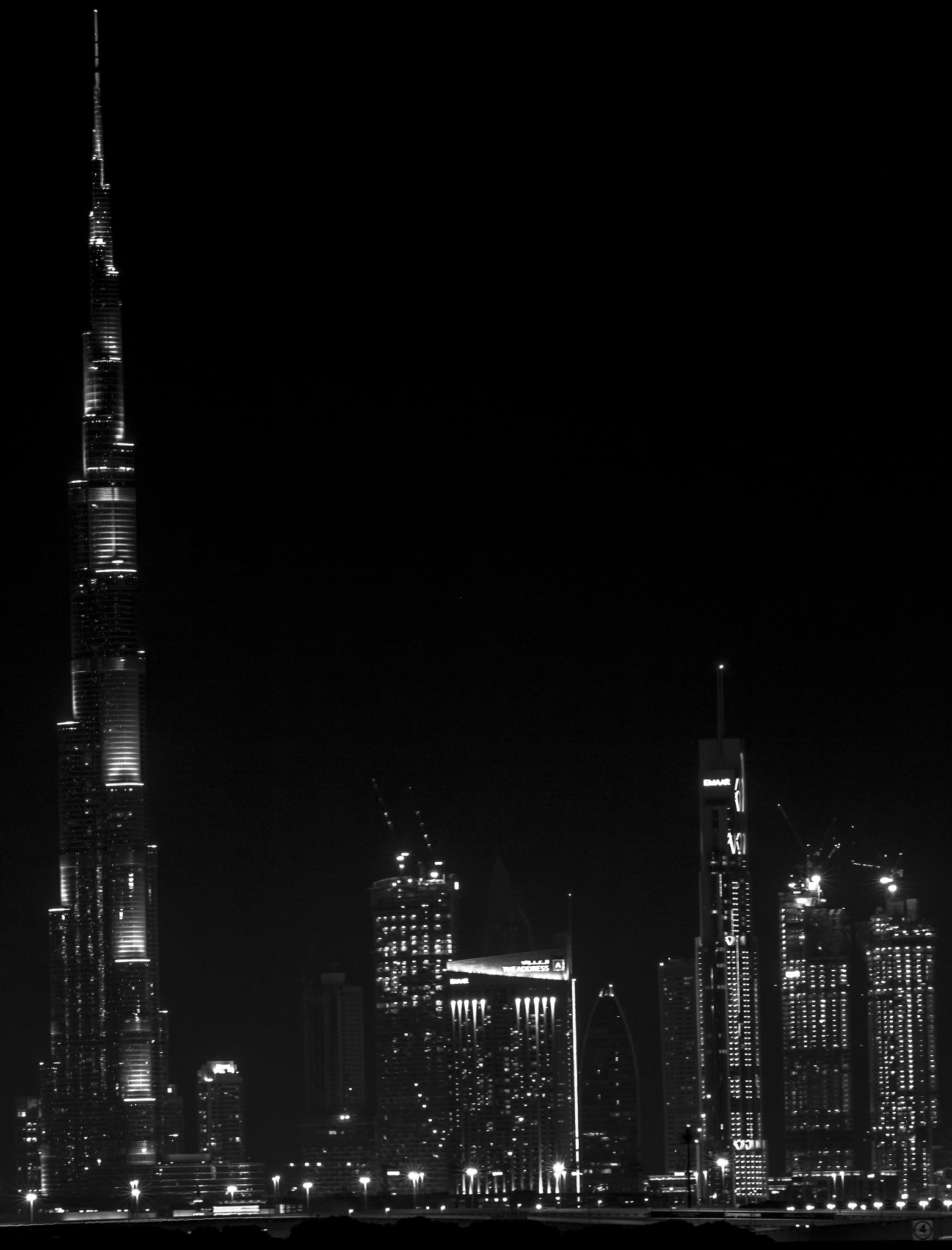 Sigma 150-500mm F5-6.3 DG OS HSM sample photo. City never sleeps photography