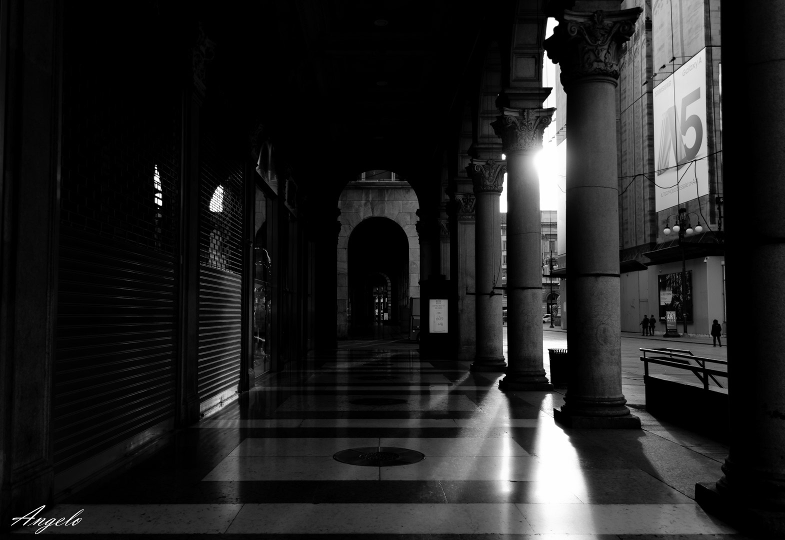 Sigma 18-200mm F3.5-6.3 DC OS HSM sample photo. Milan b&w photography