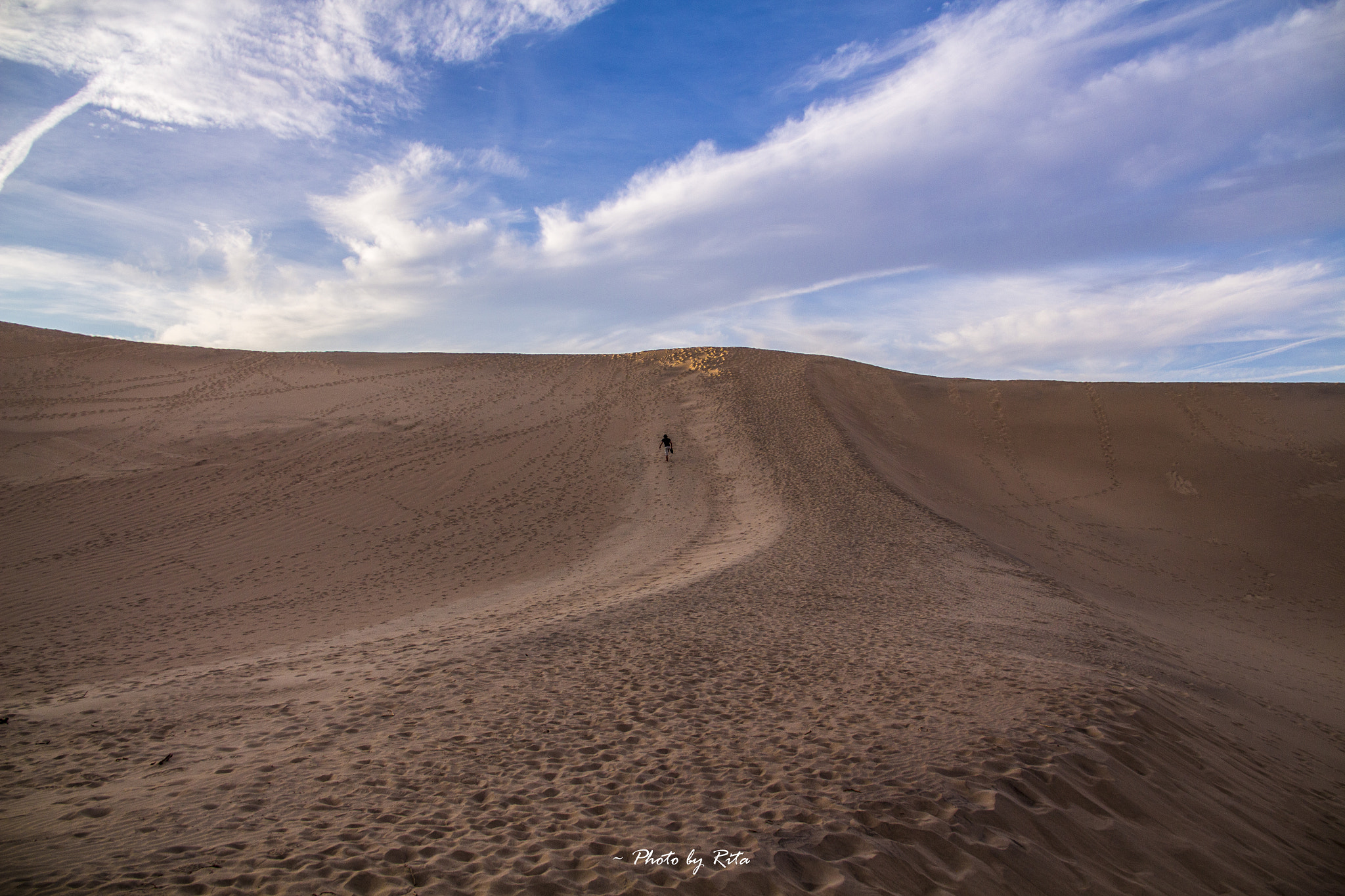 Canon EF-S 18-200mm F3.5-5.6 IS sample photo. Mesquite flat sand dunes photography