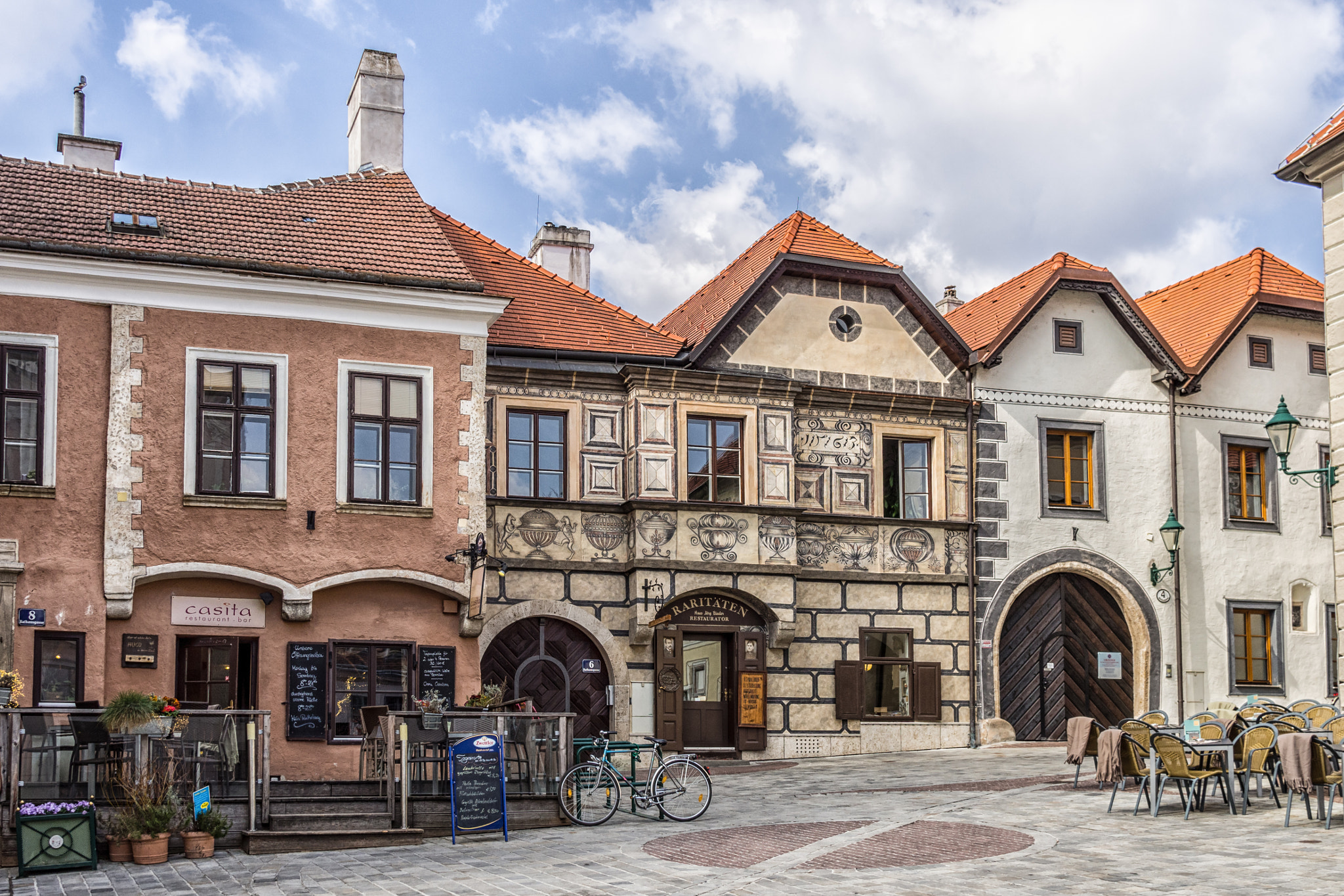 Olympus OM-D E-M10 + Sigma 19mm F2.8 DN Art sample photo. Mödling photography