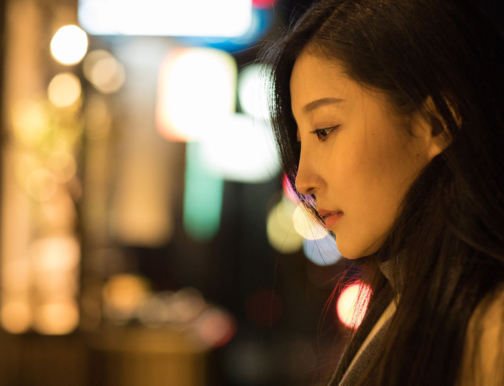 Canon EF 85mm F1.2L II USM sample photo. In some beijing hutong photography