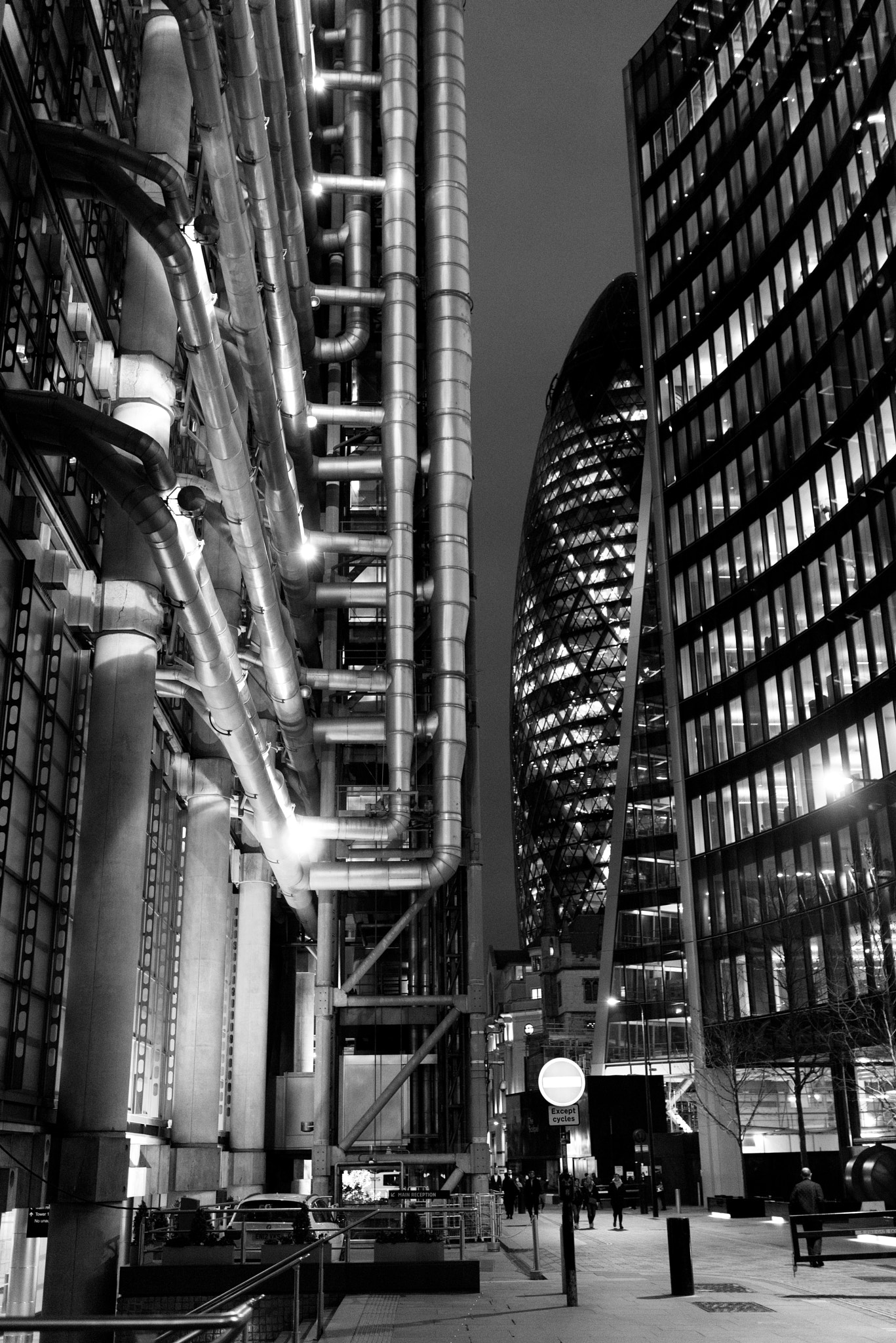 Nikon D800 + Sigma 35mm F1.4 DG HSM Art sample photo. Lloyd's of london ii photography