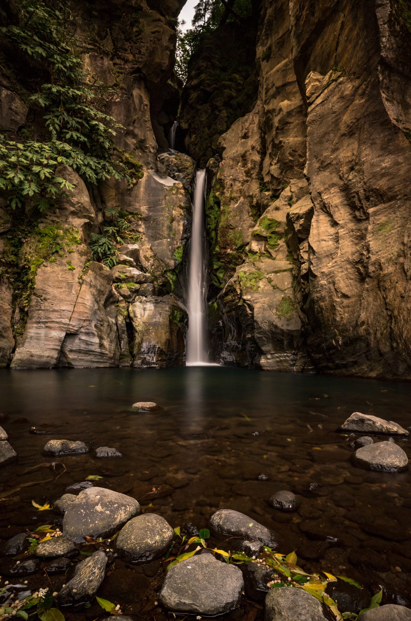 E 20mm F2 sample photo. Waterfall sao miguel photography