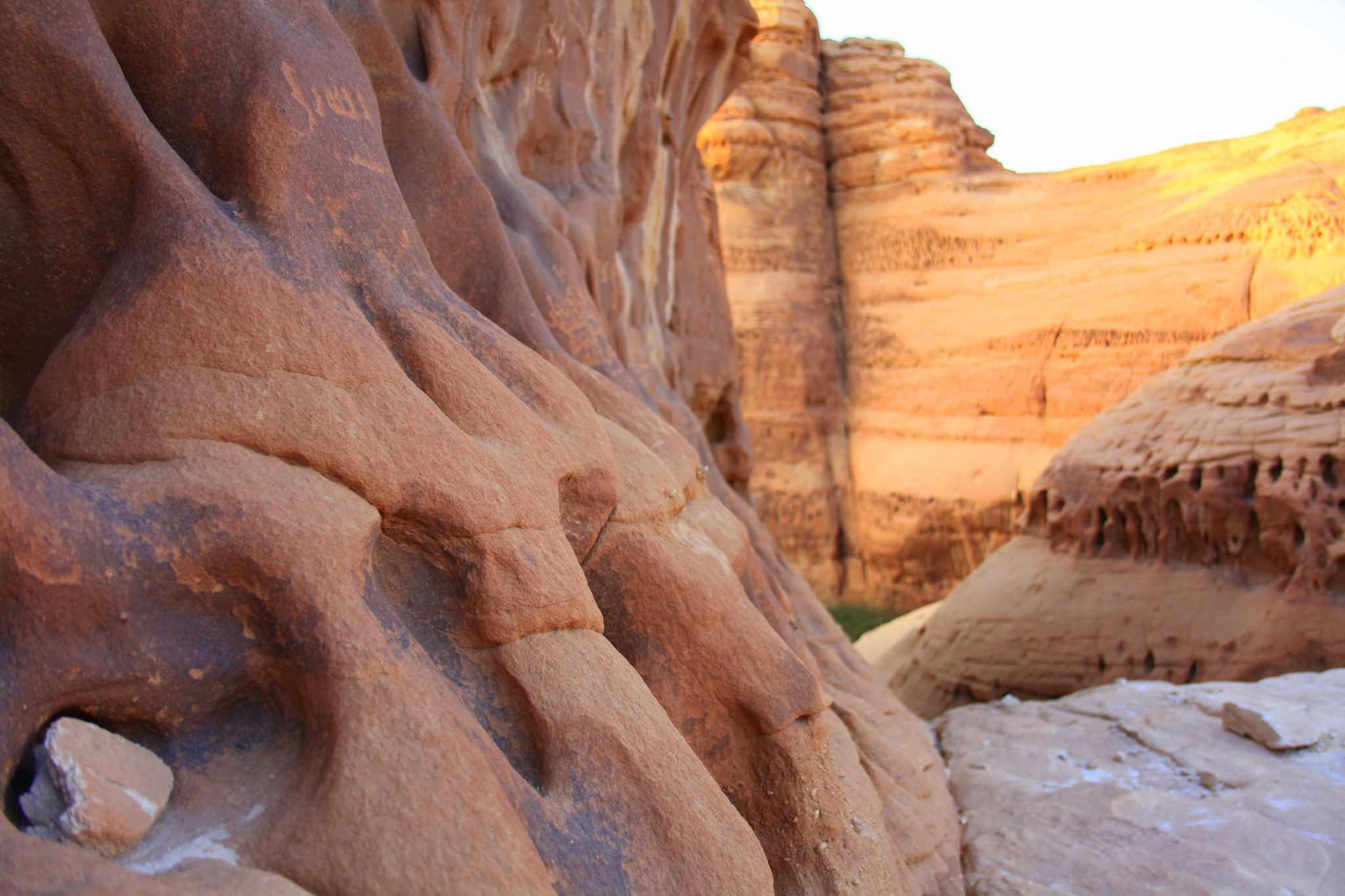 Canon EF 28-105mm F4.0-5.6 USM sample photo. Scary rocks photography