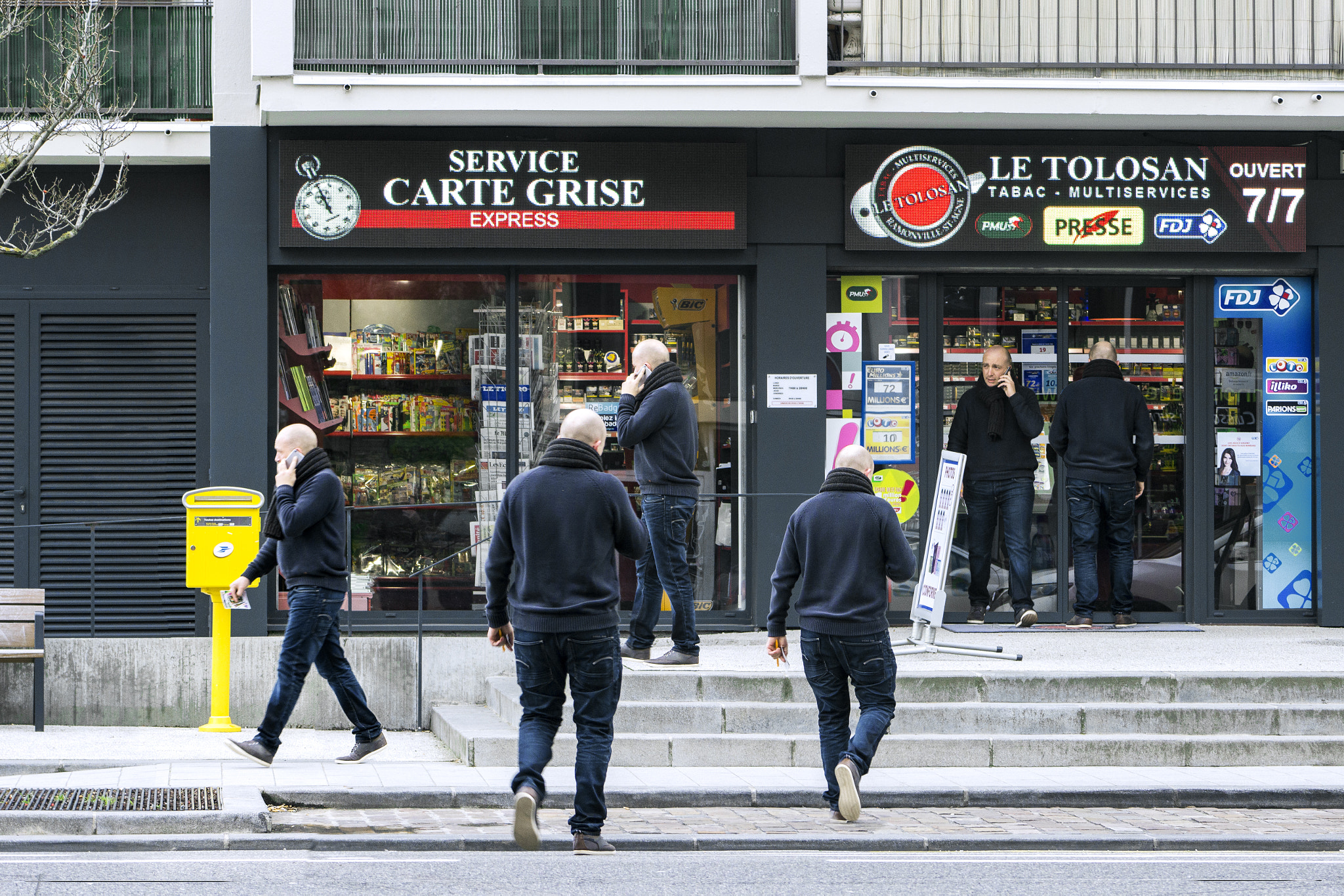 Canon EOS 600D (Rebel EOS T3i / EOS Kiss X5) + EF75-300mm f/4-5.6 sample photo. Toulouse photography
