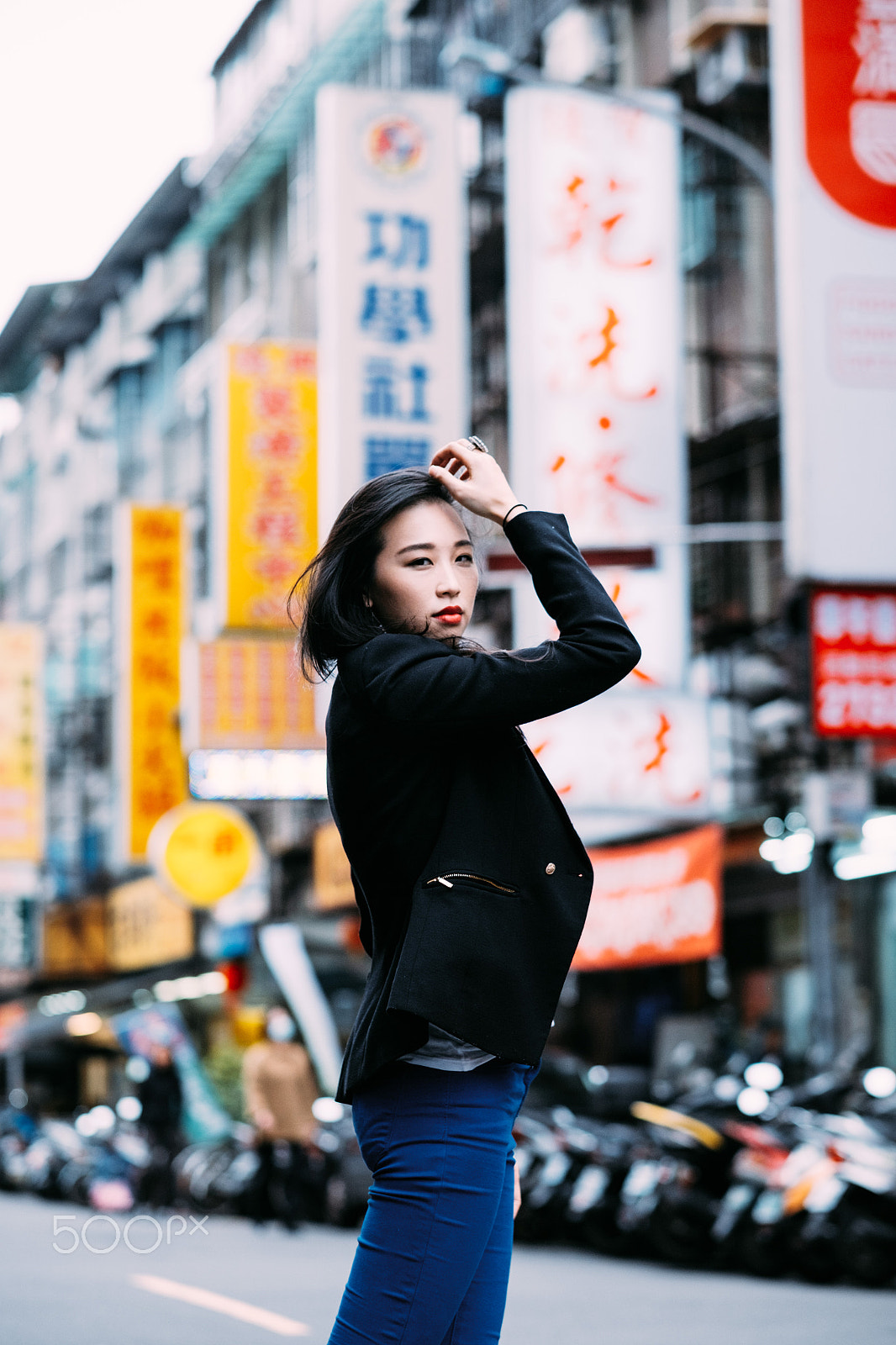 Fujifilm X-T1 + Fujifilm XF 56mm F1.2 R sample photo. 在台北 photography