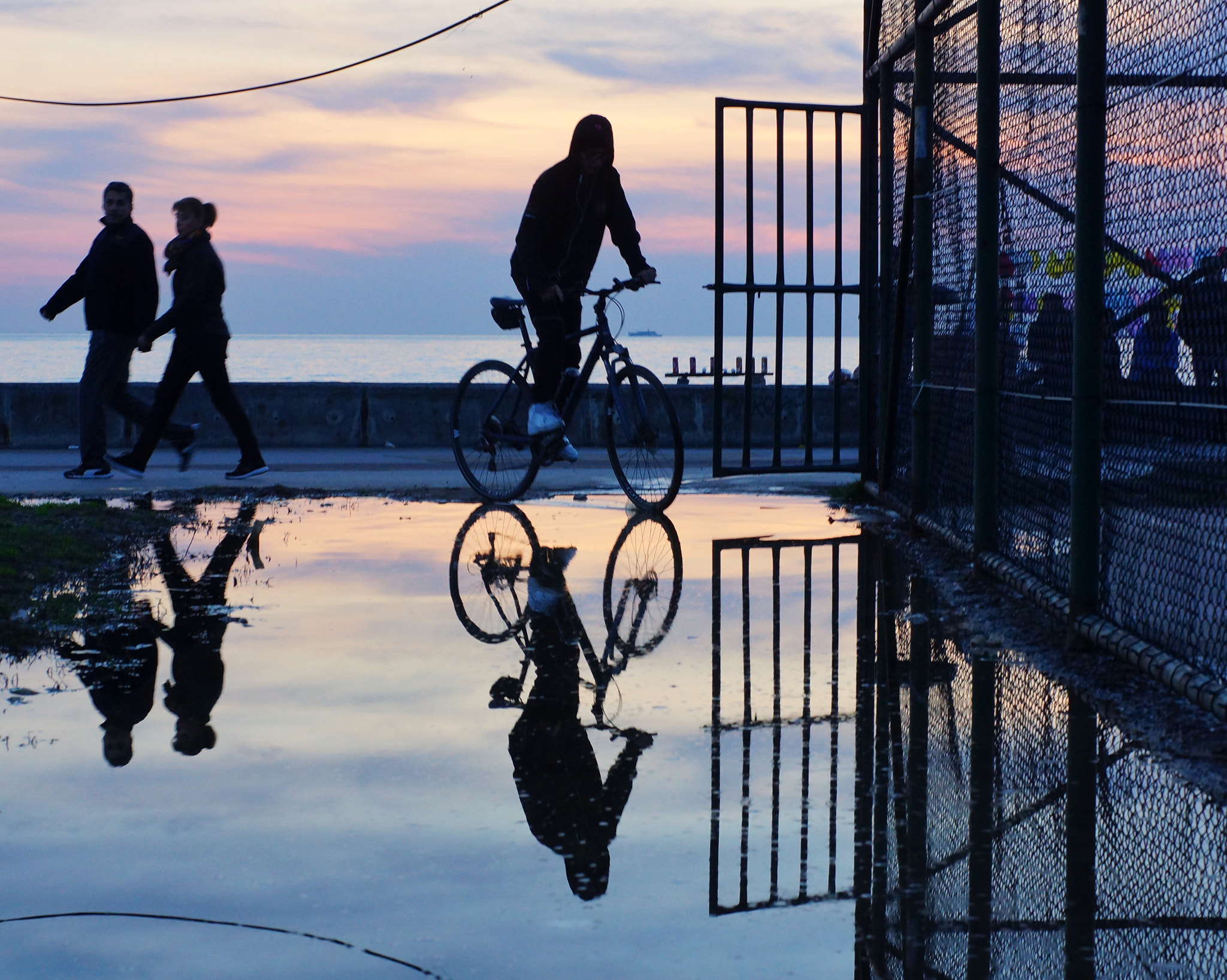 Sony SLT-A77 + Sony 50mm F1.4 sample photo. Reflections during sunset photography