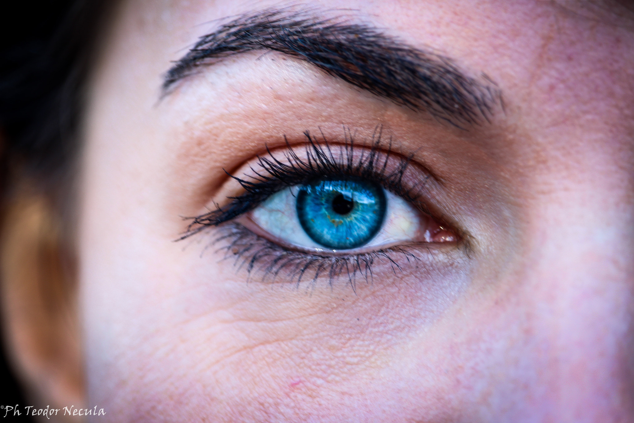 Canon EF-S 55-250mm F4-5.6 IS STM sample photo. Her eye photography