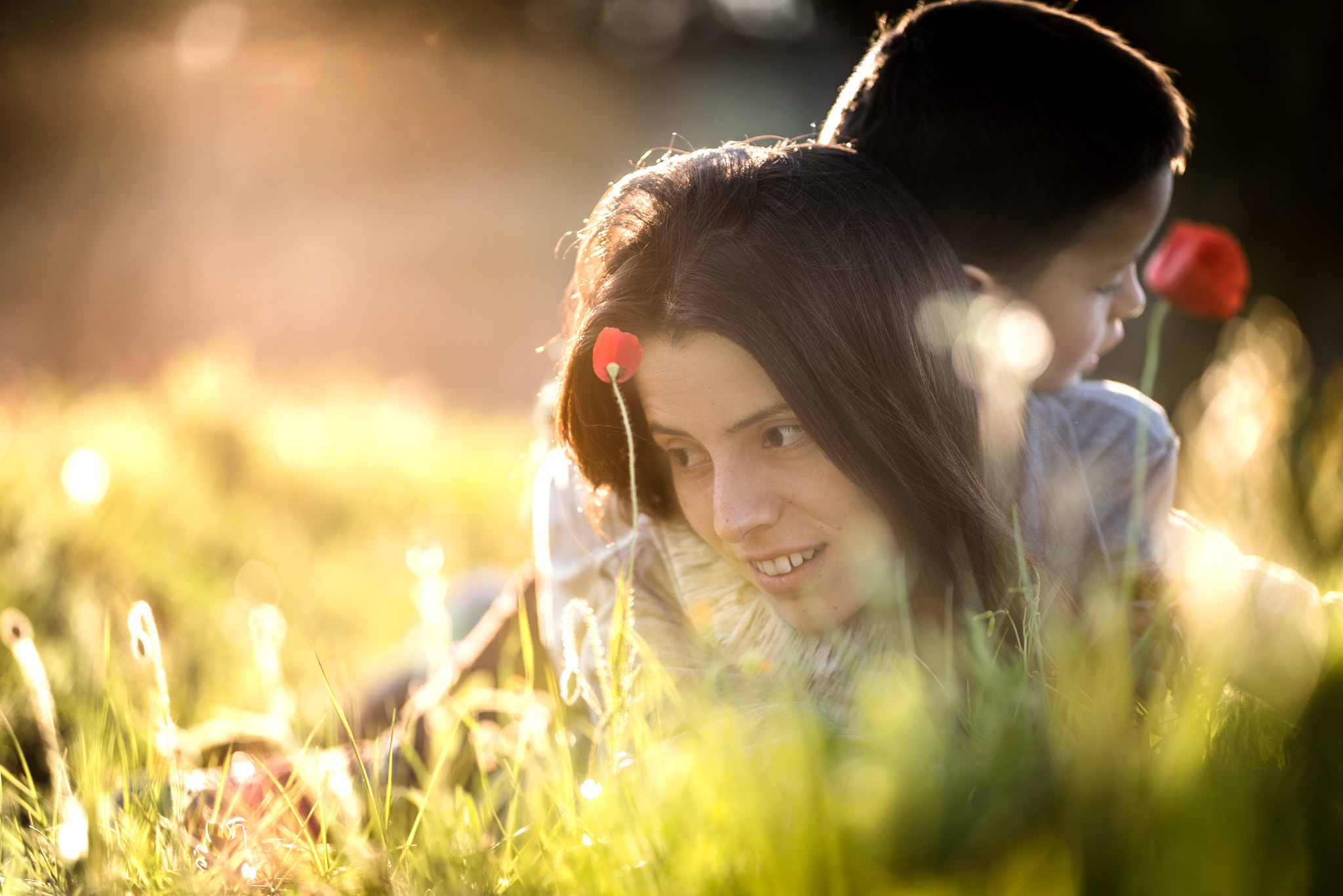 Nikon D610 + Sigma 105mm F2.8 EX DG Macro sample photo. Mother, son & love photography
