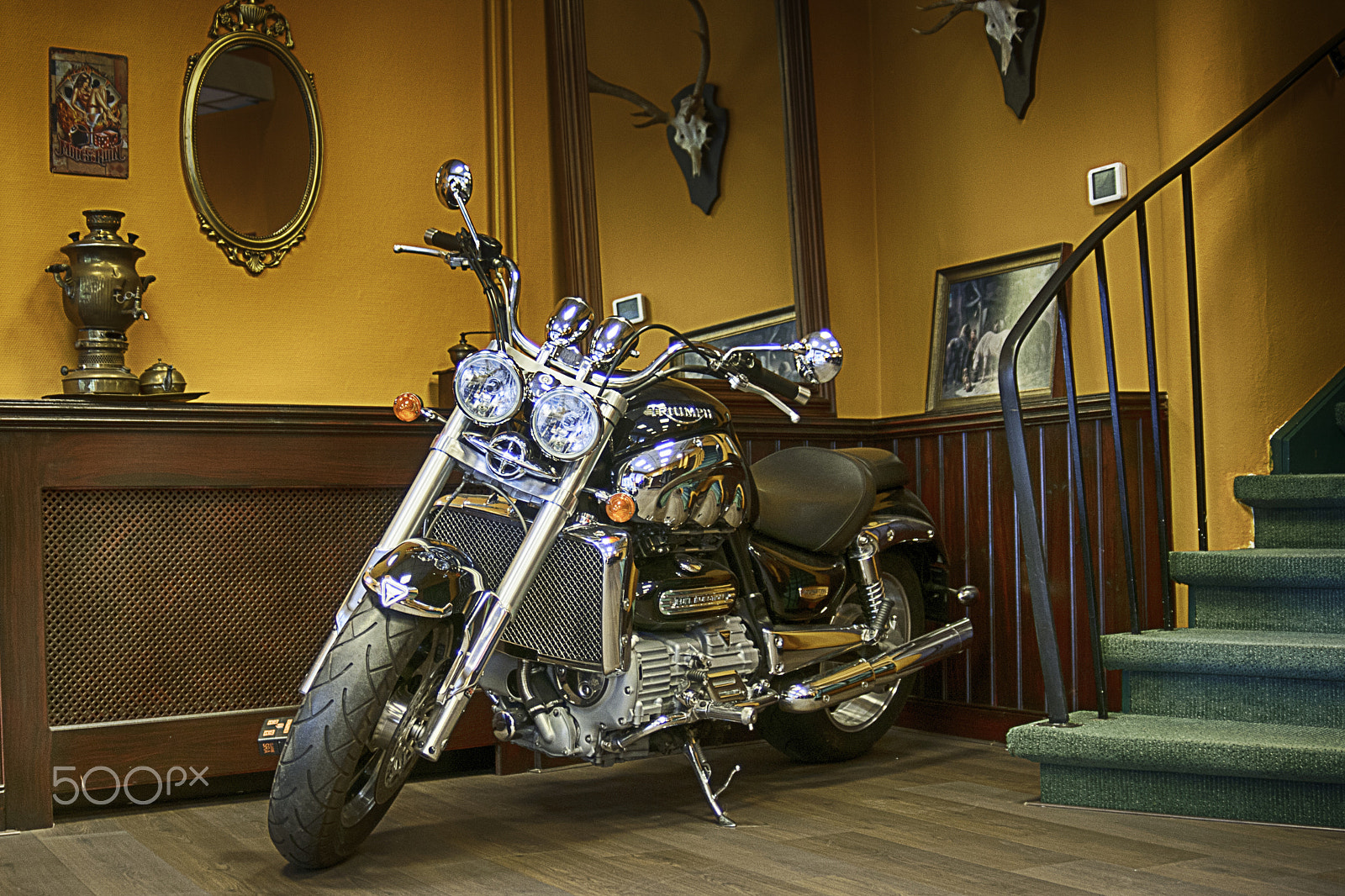 AF Zoom-Nikkor 28-80mm f/3.3-5.6G sample photo. Kings of ink tattoo shop photography