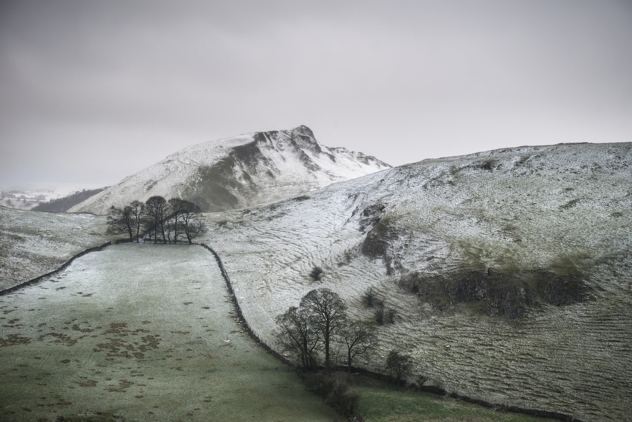 Nikon D800 + Nikon AF-S Nikkor 24-85mm F3.5-4.5G ED VR sample photo. Stuning winter landscape image of chrome hill and parkhouse hill photography