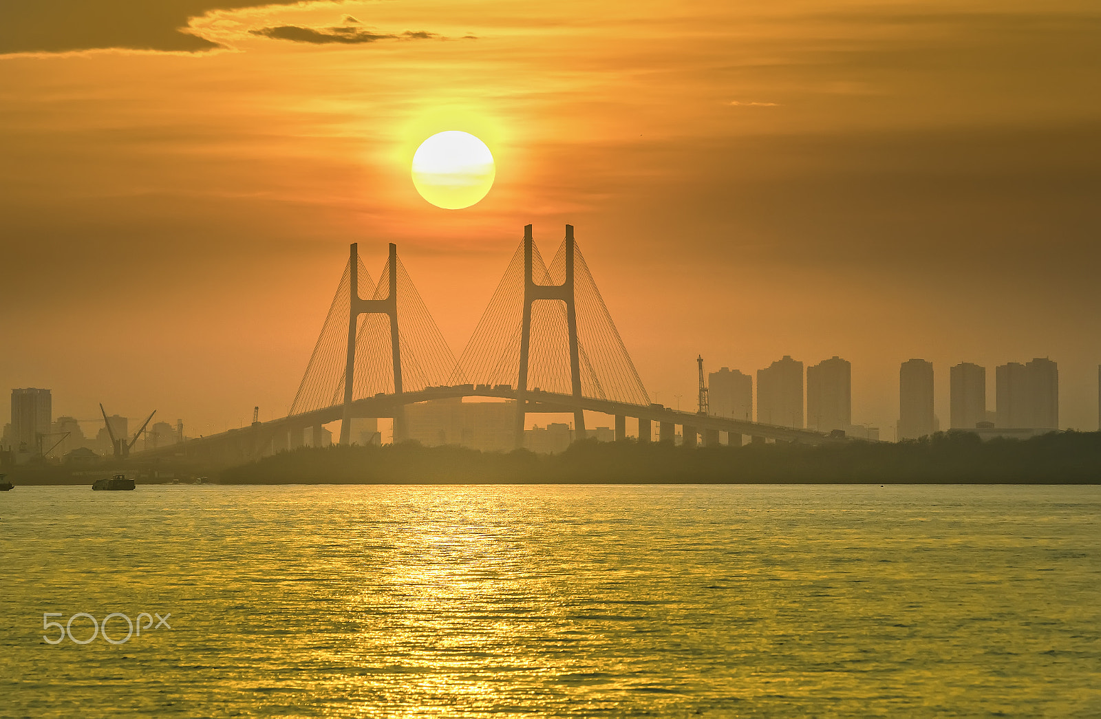 Sony a7R II + Canon EF 70-200mm F4L IS USM sample photo. Beautiful colorful sunset at the phu my bridge photography