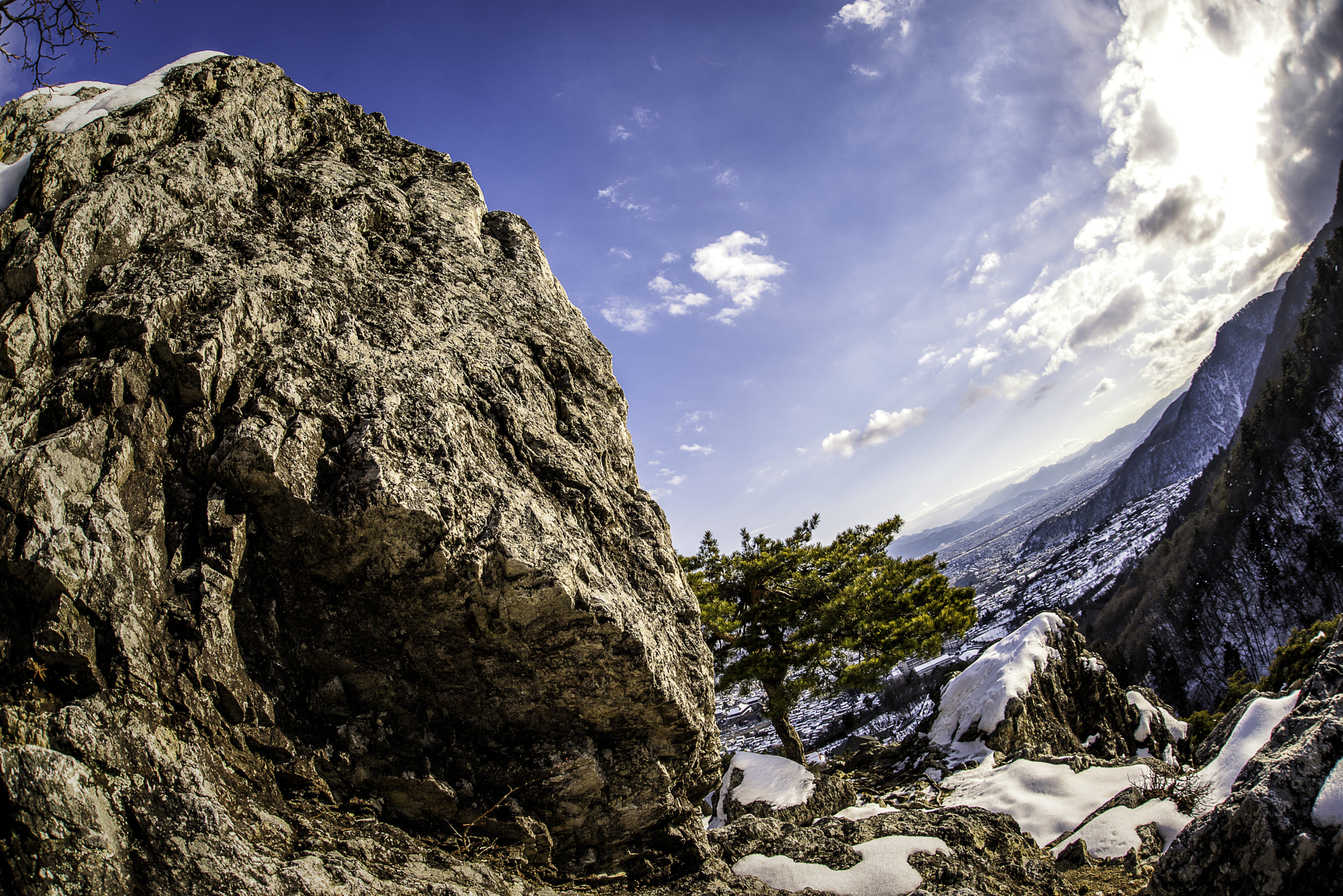 Nikon D750 + Sigma 15mm F2.8 EX DG Diagonal Fisheye sample photo. The rock photography