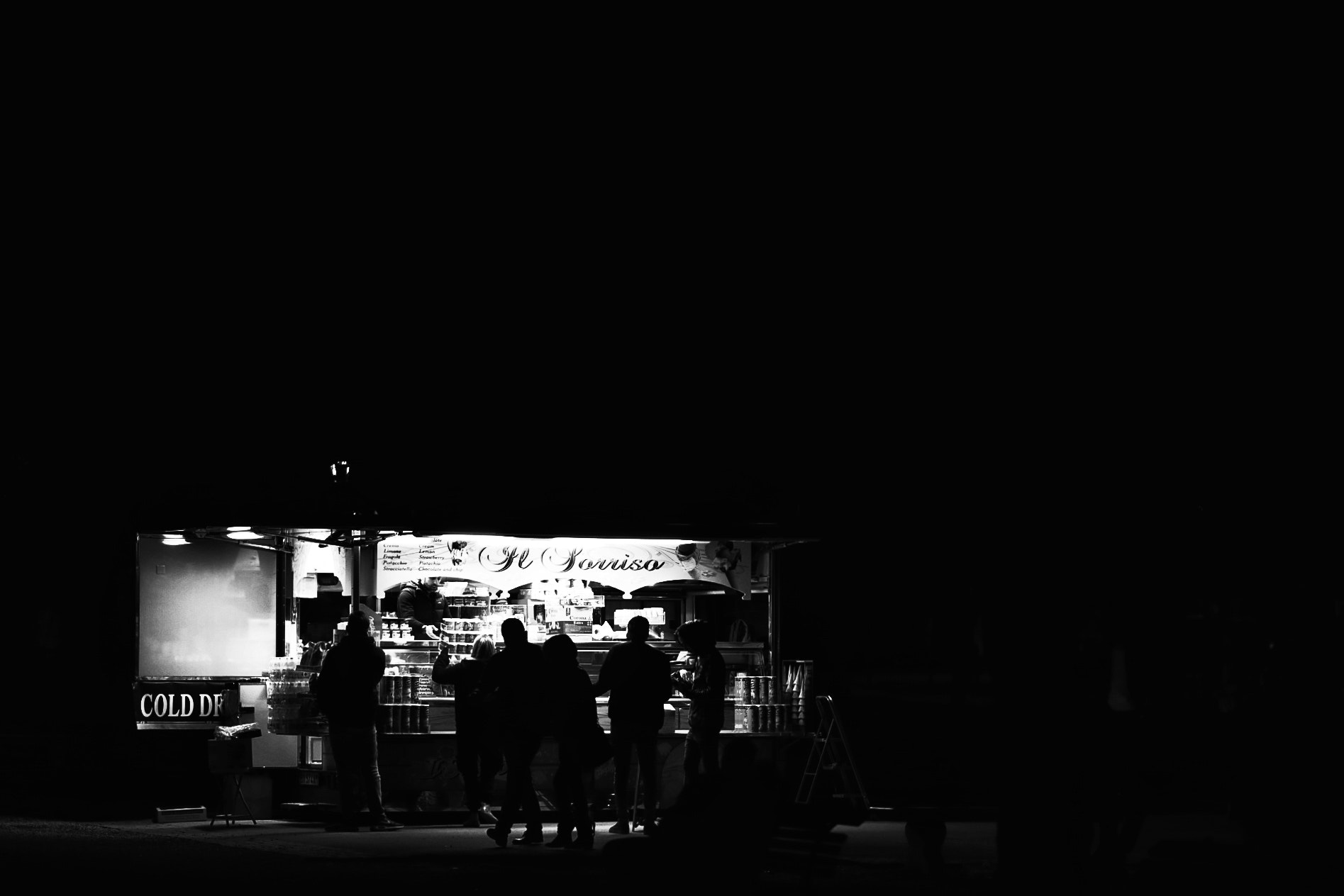 Canon EF 135mm F2L USM sample photo. •snack• photography