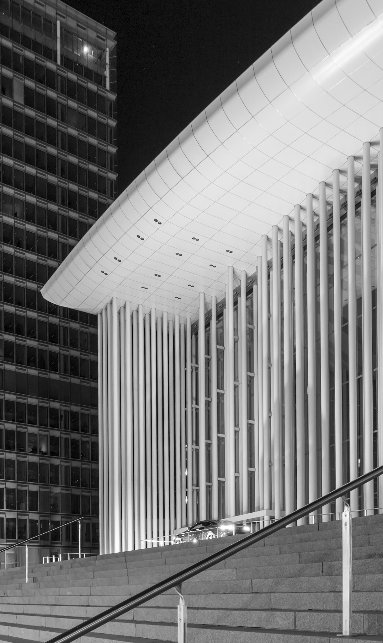 Sigma 10-20mm F3.5 EX DC HSM sample photo. B&w photography