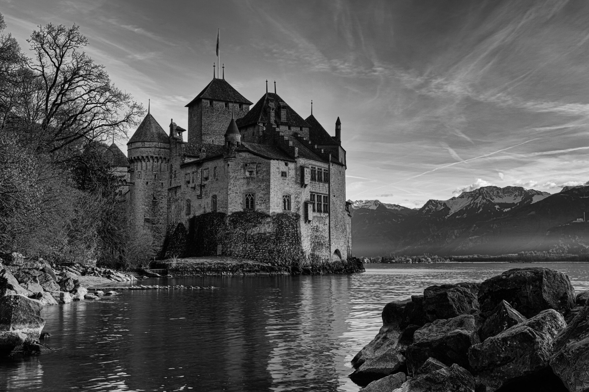 Nikon D4S sample photo. Chateau de chillon photography