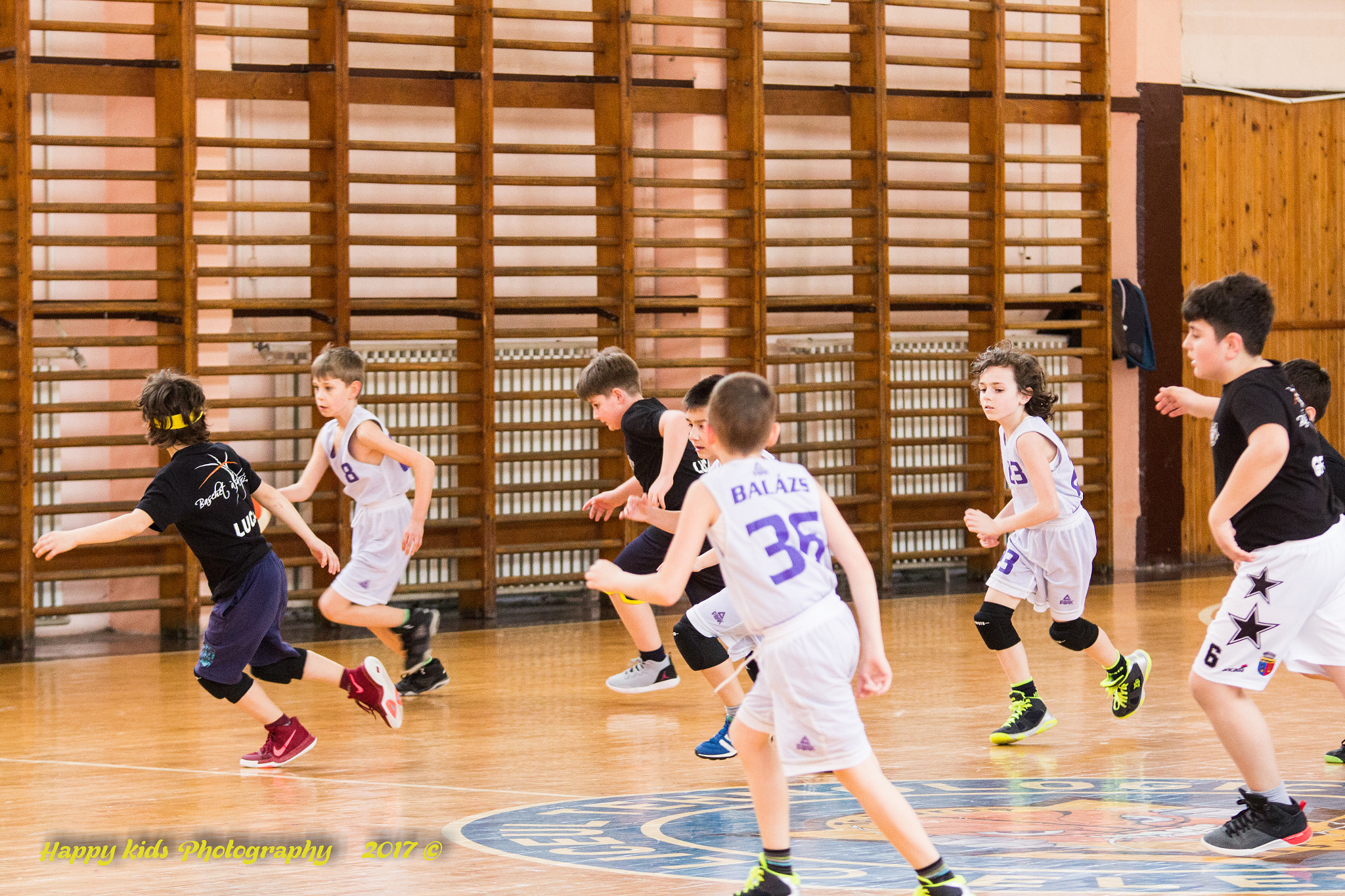 Sigma 70-200mm F2.8 EX DG OS HSM sample photo. Basketball photography