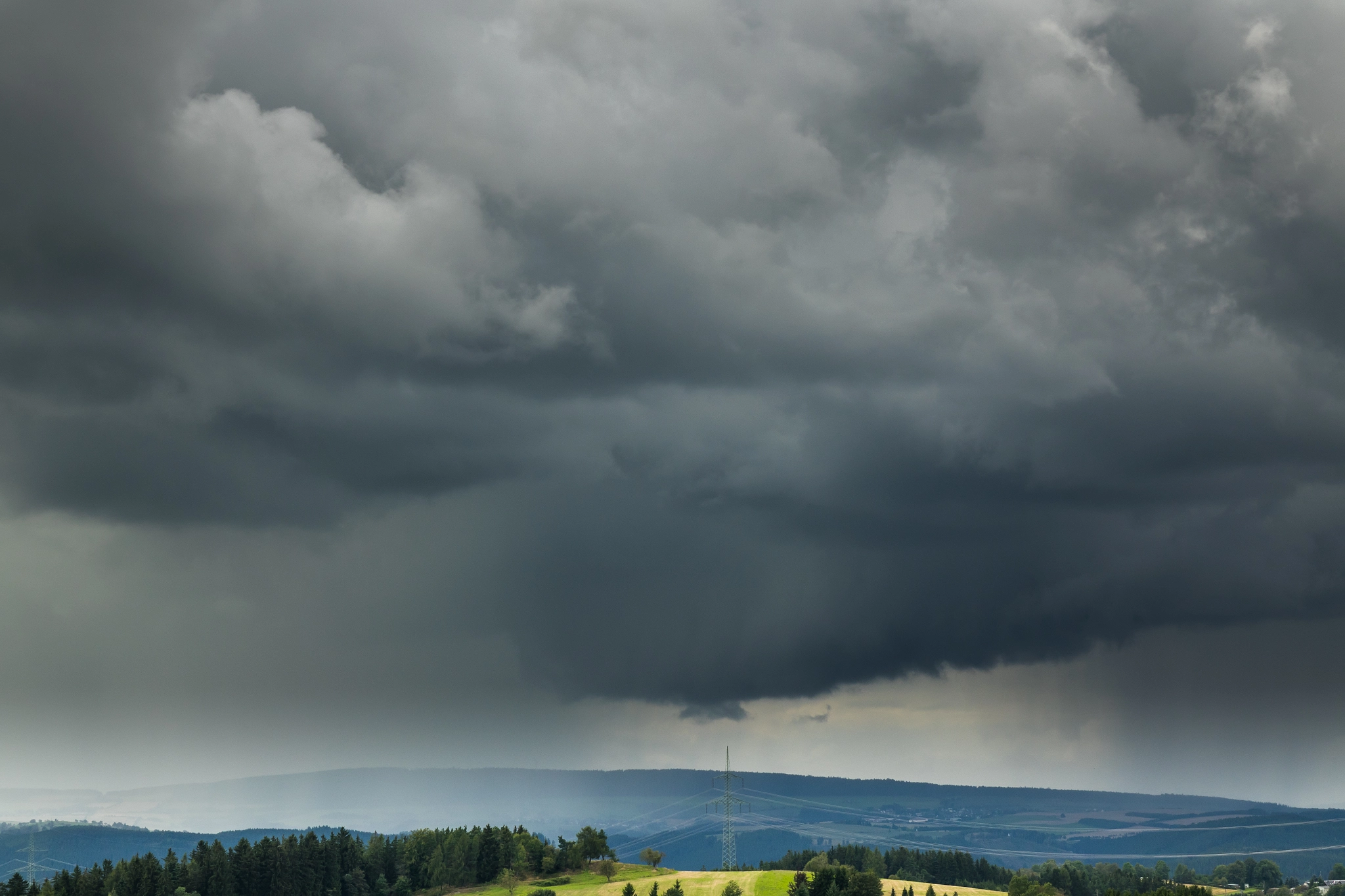 Sony Cyber-shot DSC-RX10 sample photo. Thunderstorms approaching photography