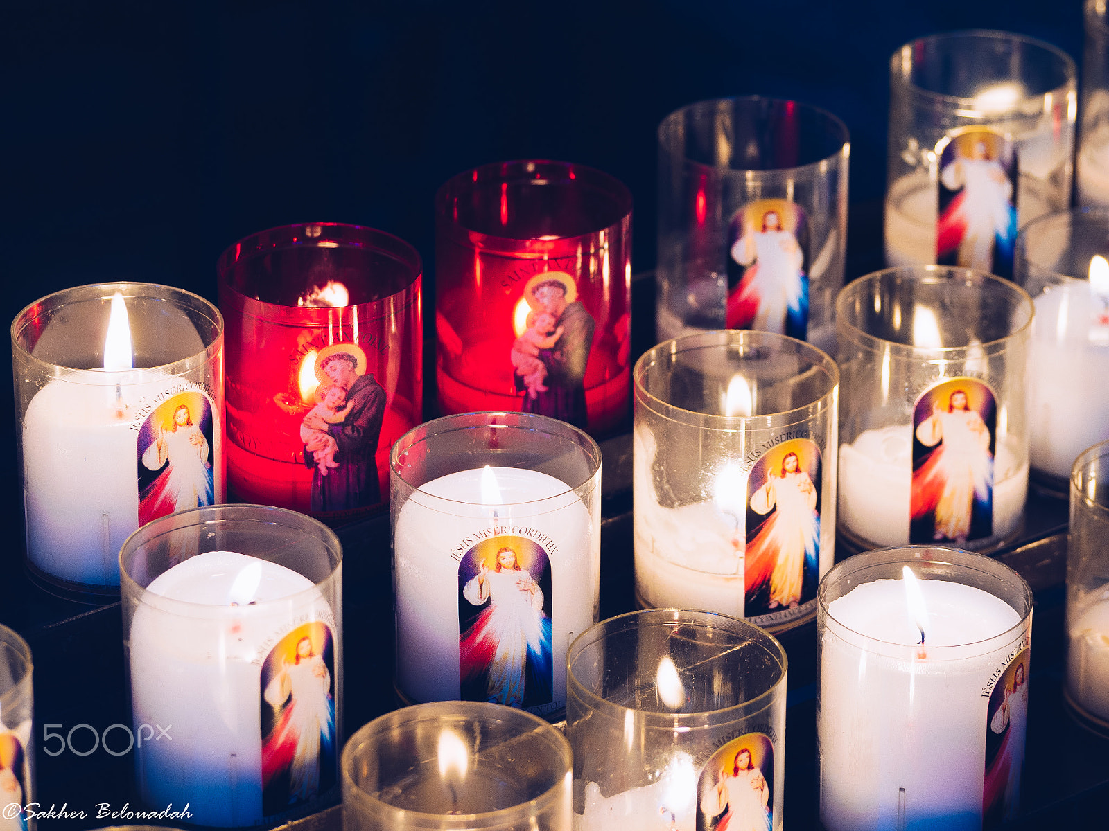 Olympus OM-D E-M10 II sample photo. Religion candles photography