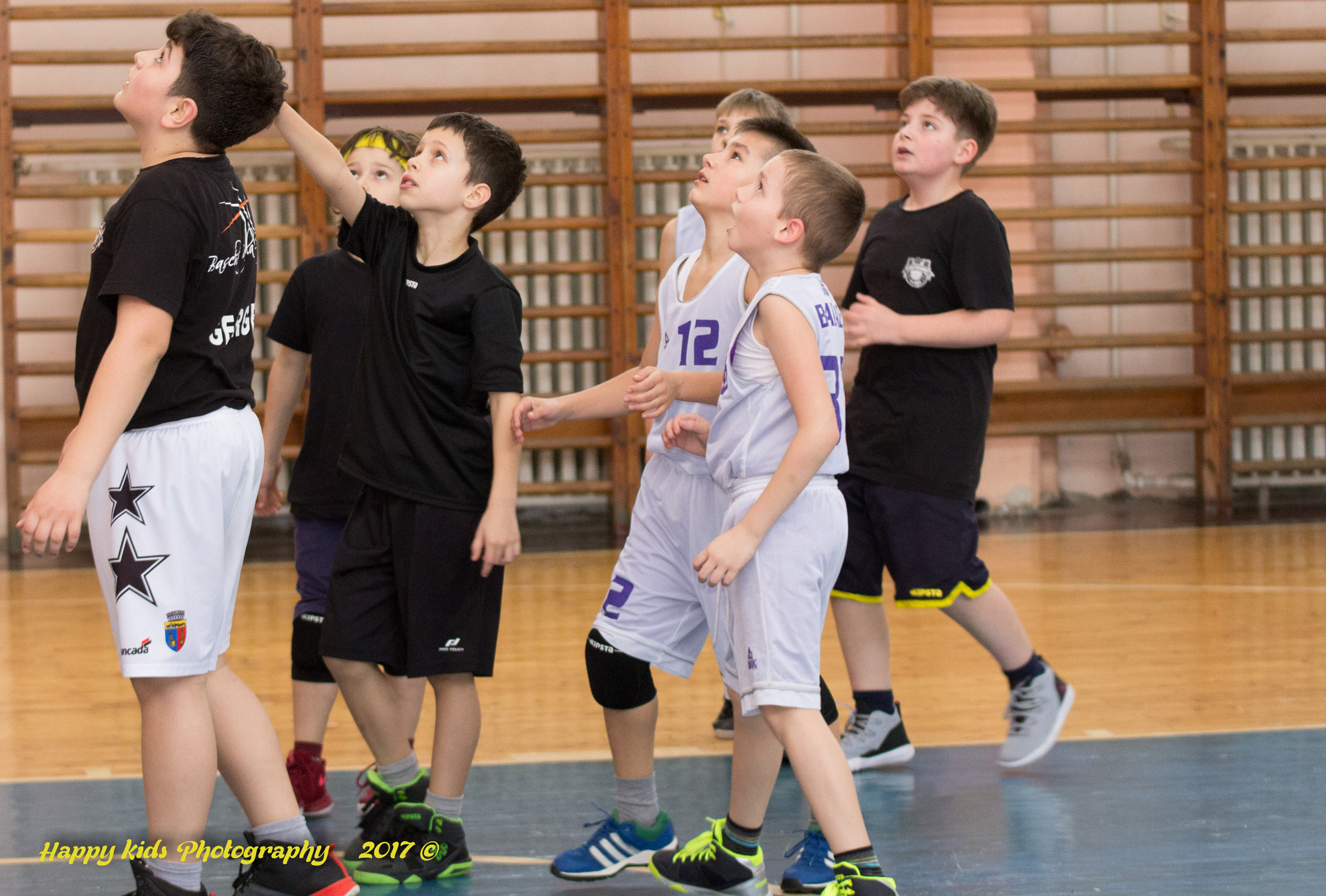 Sigma 70-200mm F2.8 EX DG OS HSM sample photo. Basketball photography