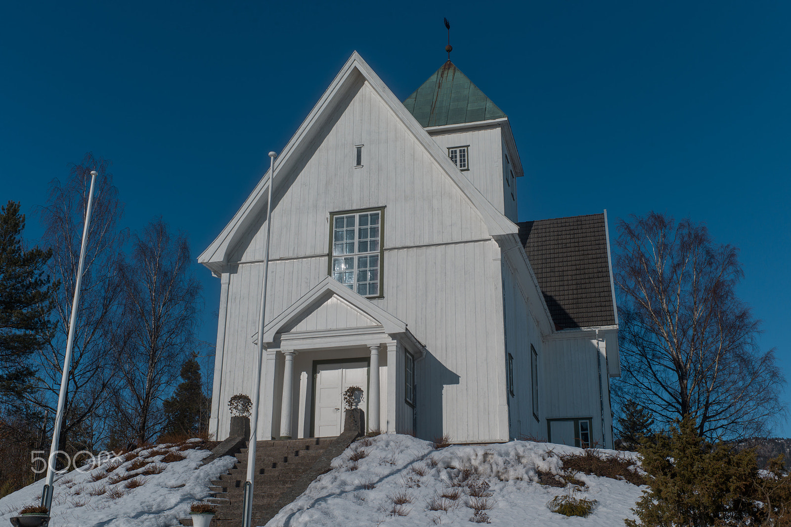 Leica M9 + Summicron-M 35mm f/2 (IV) sample photo. Church photography