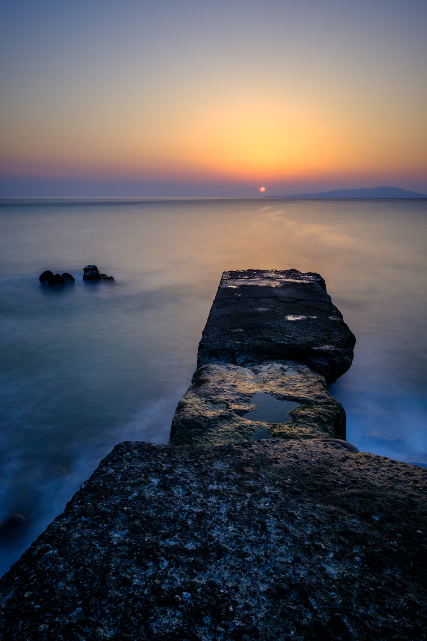 Fujifilm XF 14mm F2.8 R sample photo. Go toward the light photography