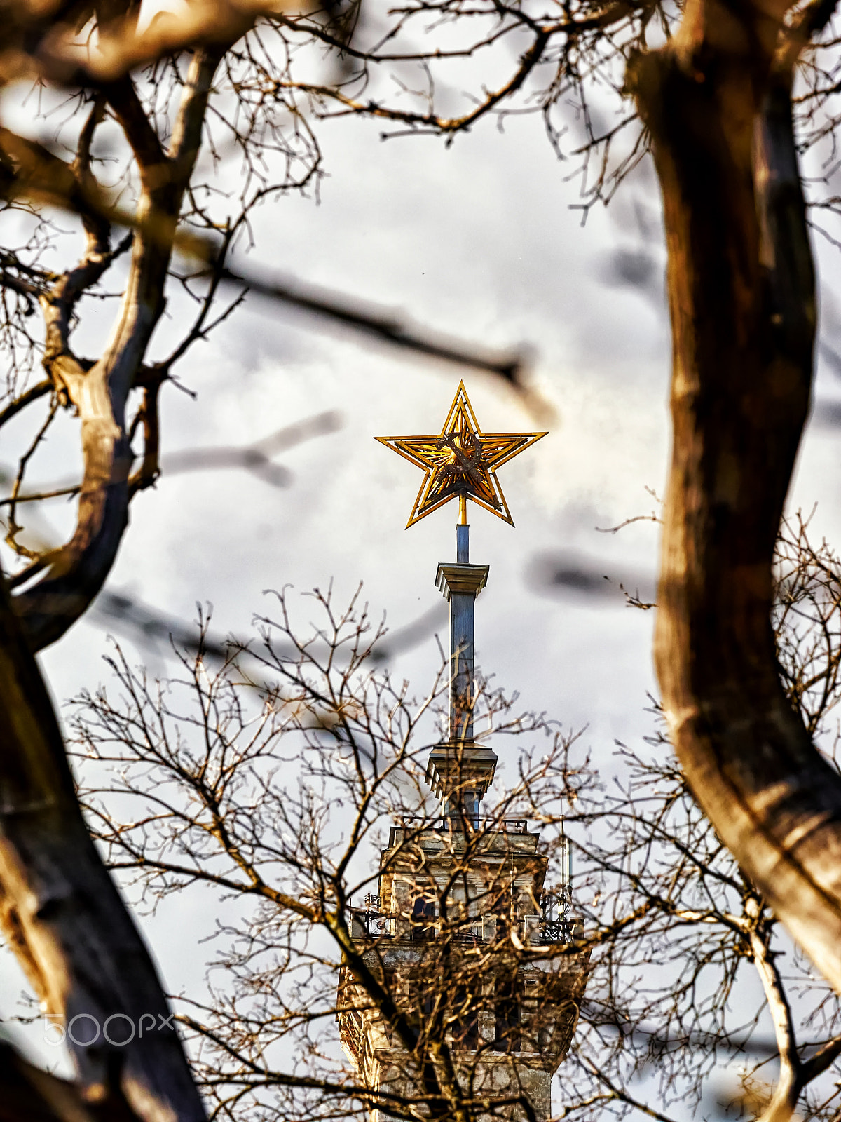 Olympus OM-D E-M1 sample photo. Summer on the moscow shipping canal photography