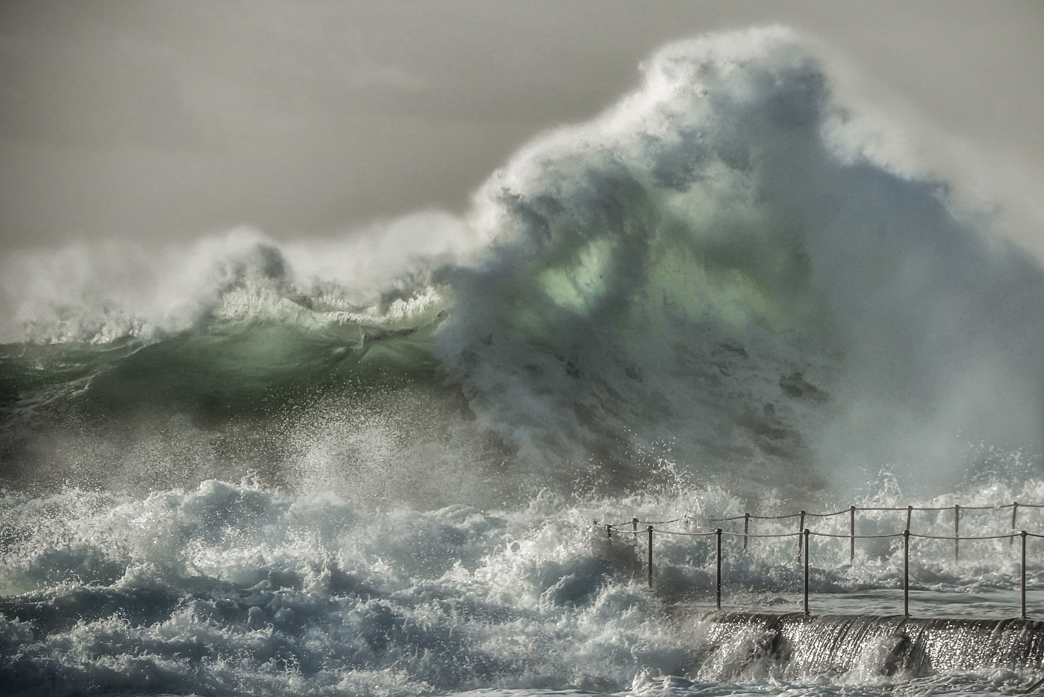 Nikon D800 sample photo. Bubbling over photography