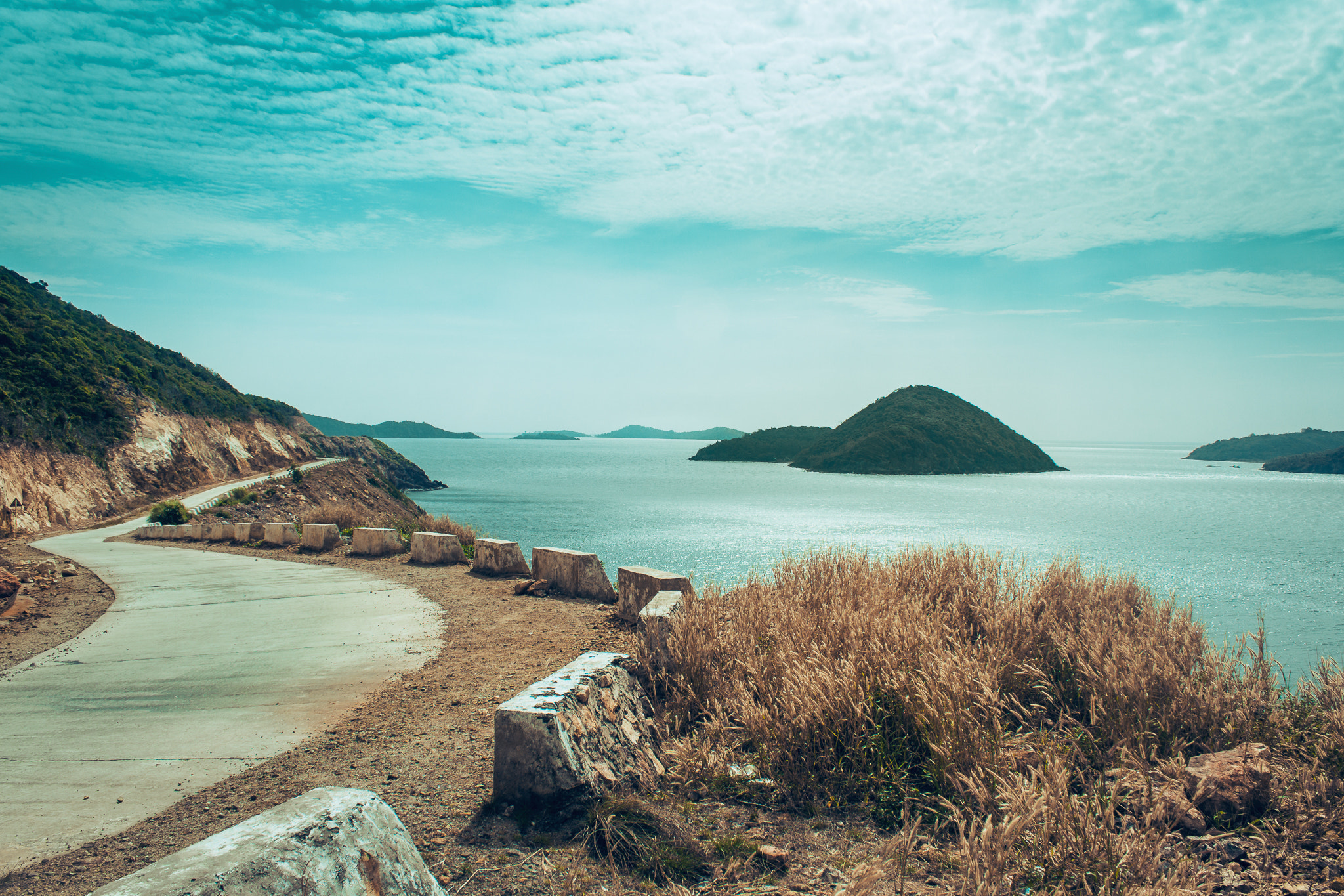 Canon EF-S 18-55mm F3.5-5.6 IS sample photo. Nam du island photography
