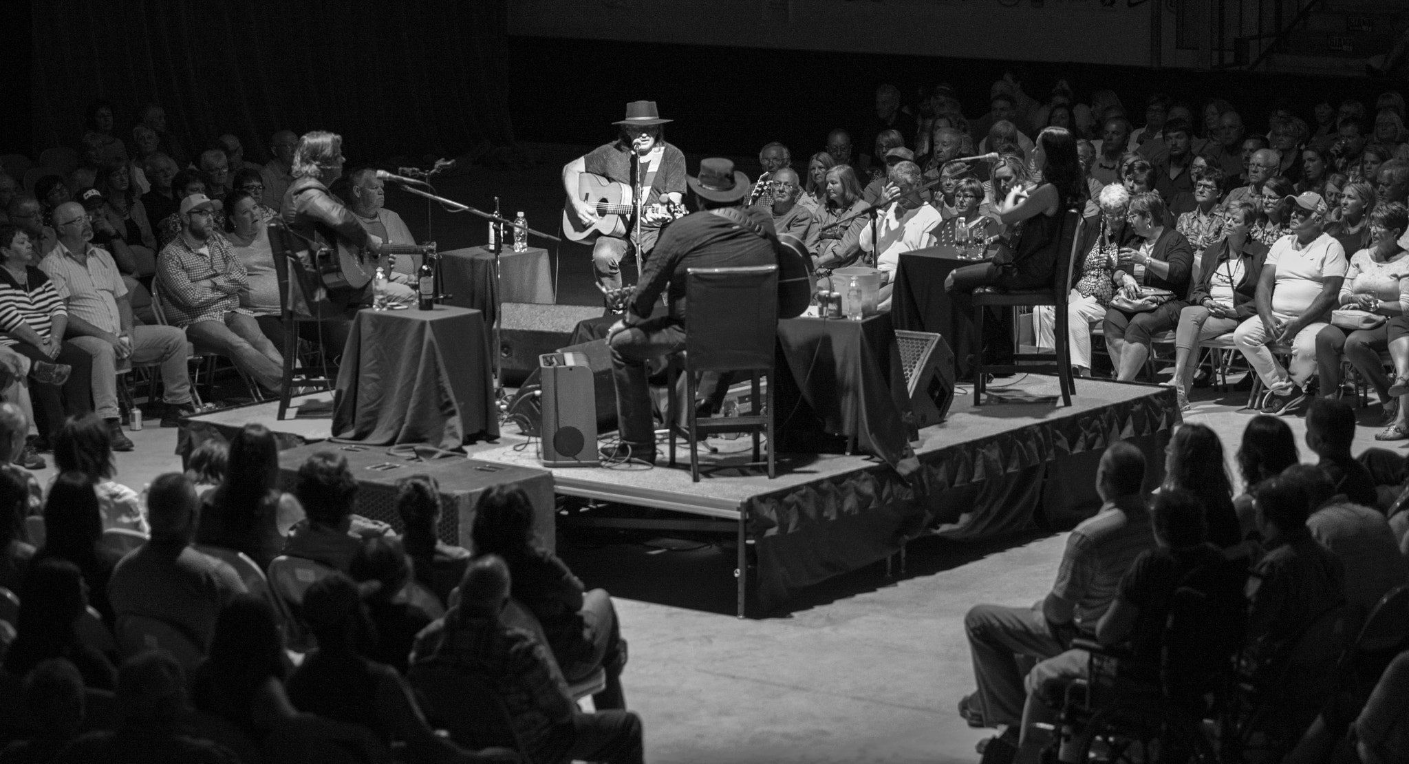 Nikon AF-S Nikkor 70-200mm F2.8G ED VR II sample photo. Song writers circle with bruce guthroe photography
