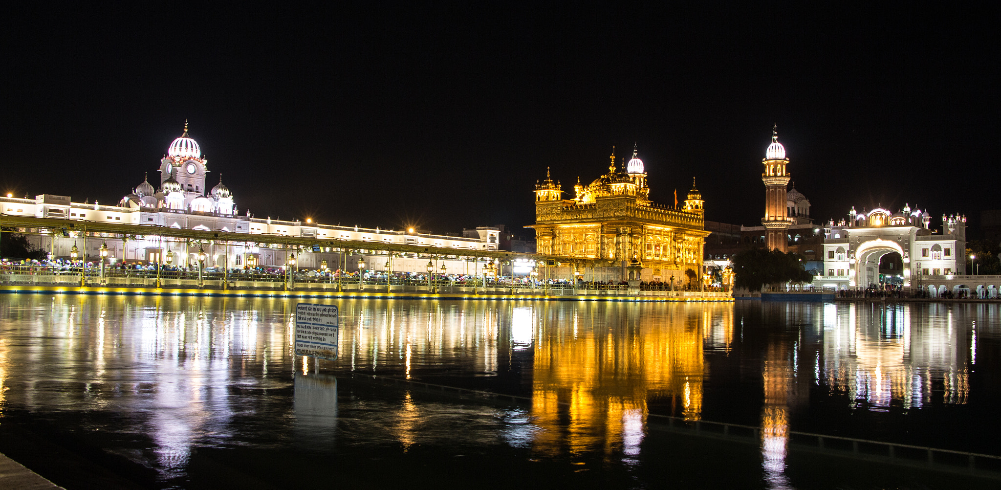 Canon EOS 650D (EOS Rebel T4i / EOS Kiss X6i) sample photo. Golden temple photography
