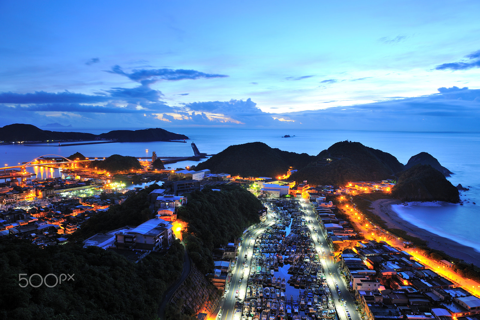 Nikon D3X sample photo. 建設,碼頭,船,景點 photography