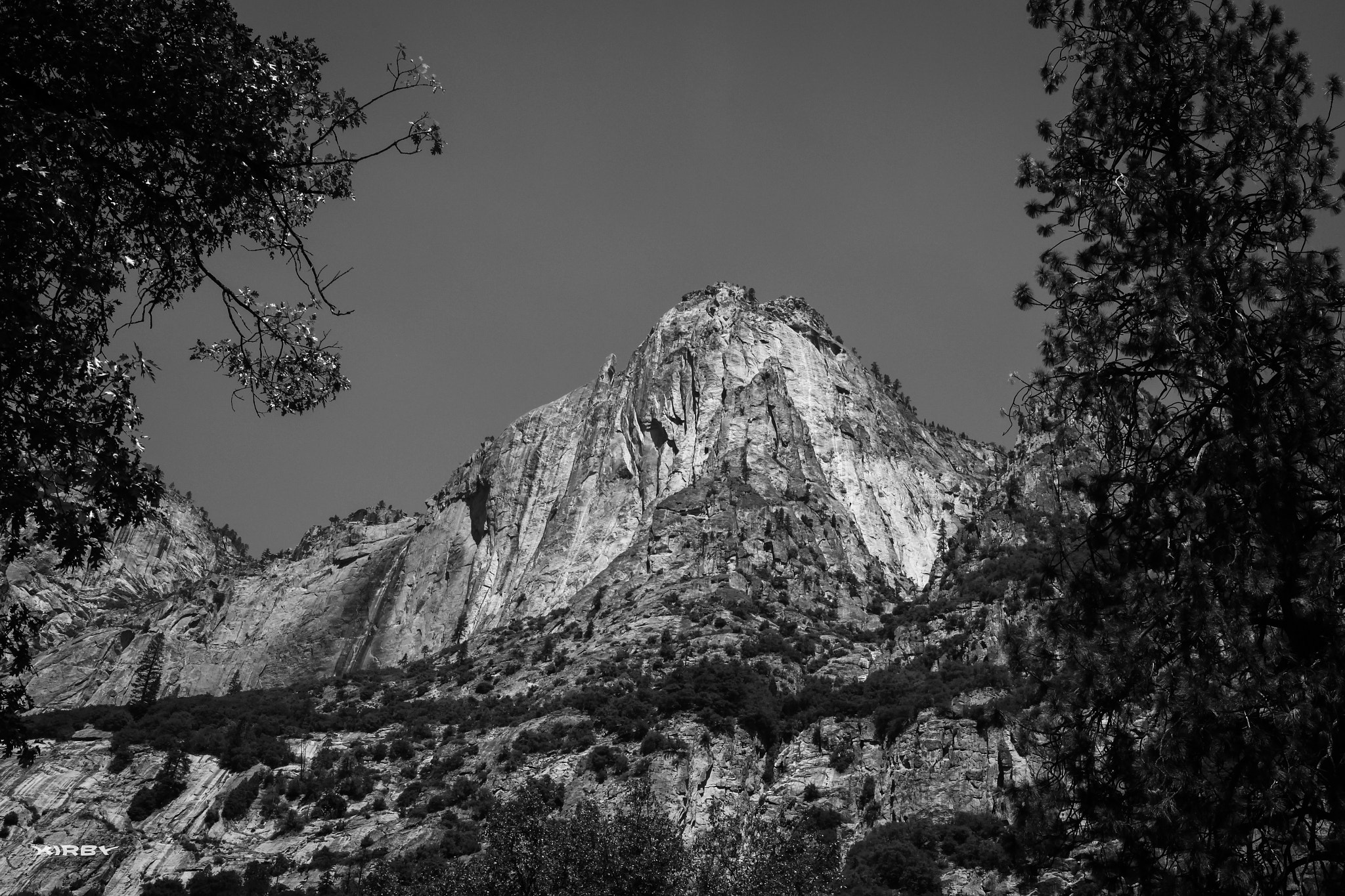Canon EF 24-70mm F4L IS USM sample photo. El capitan bw photography