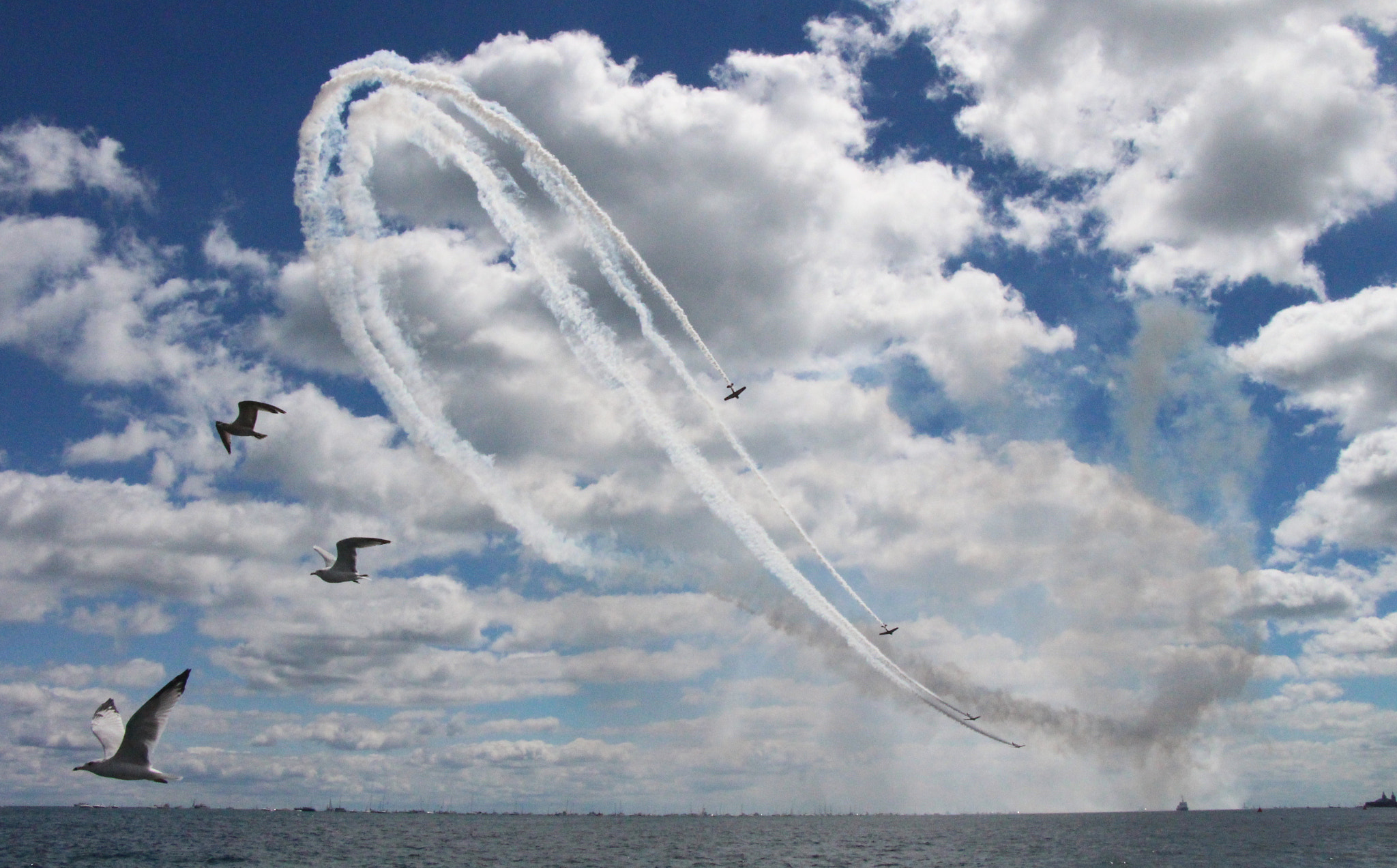 Canon EOS 650D (EOS Rebel T4i / EOS Kiss X6i) sample photo. Chicago air & water show photography