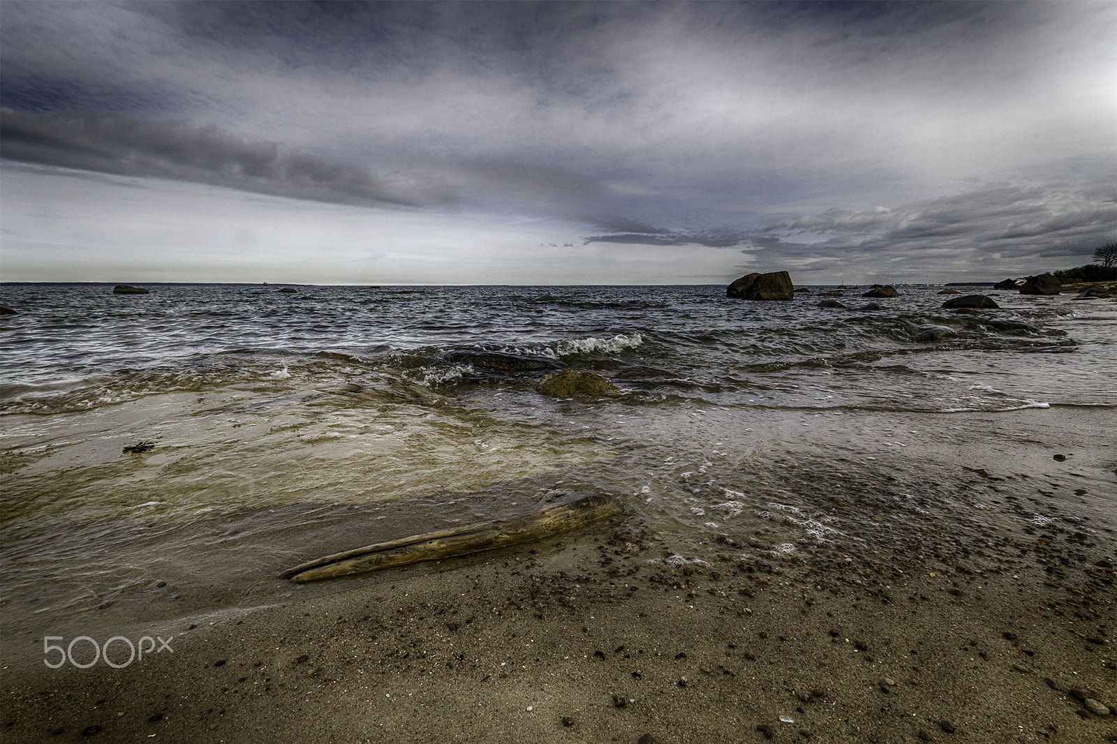 Canon EOS 7D + Sigma 10-20mm F3.5 EX DC HSM sample photo. Hello spring photography