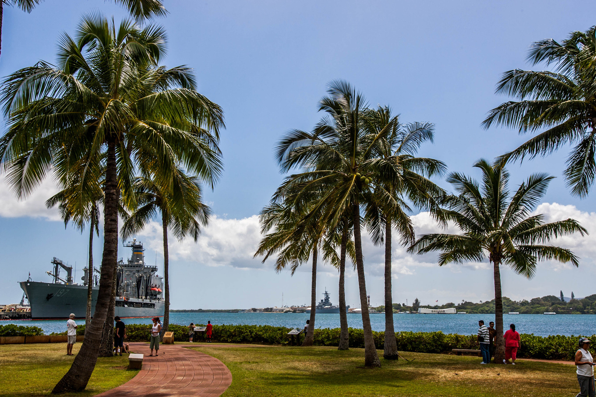 Canon EOS-1D Mark II + Canon EF 16-35mm F2.8L USM sample photo. Pearl harbor photography