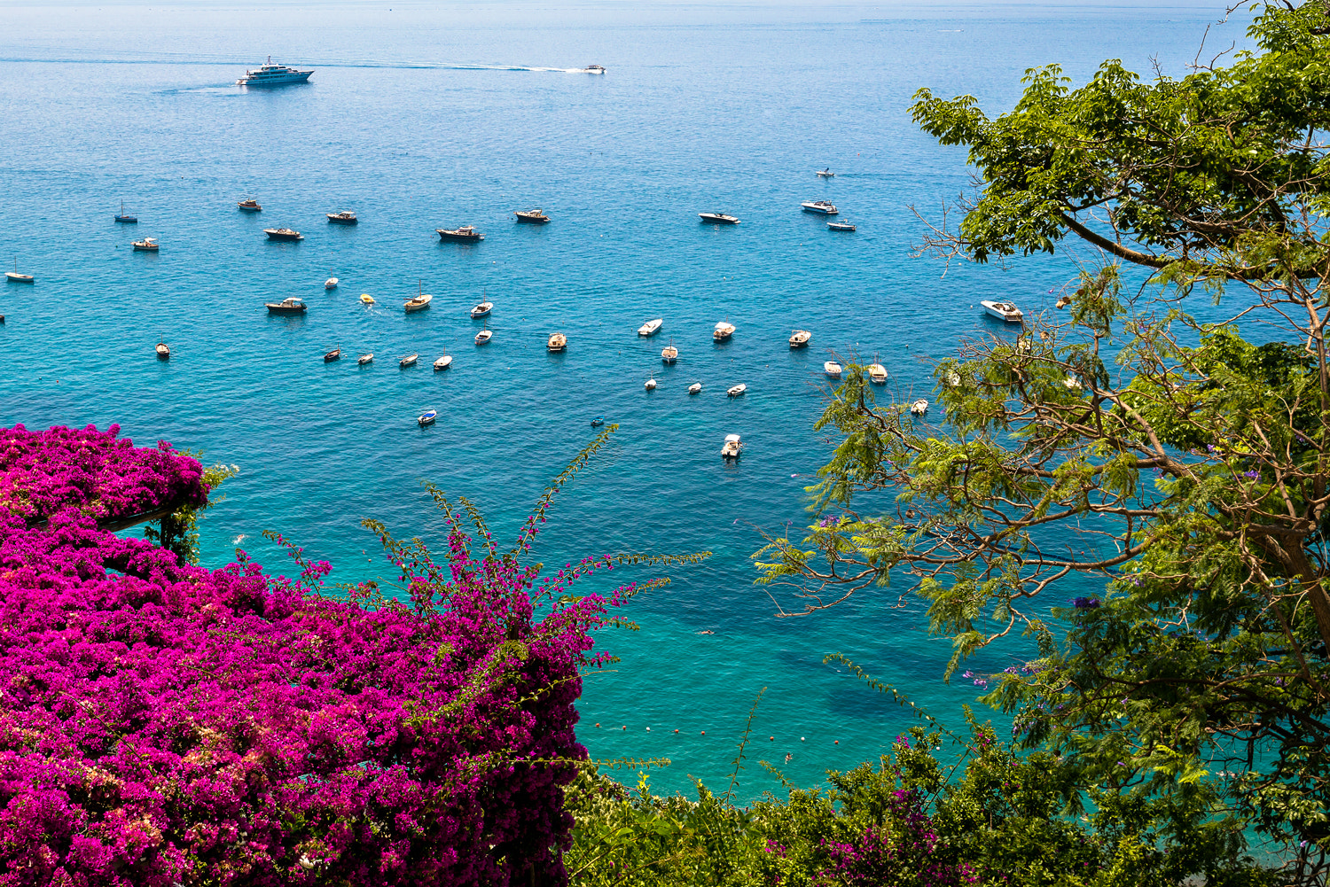 Nikon AF-S Nikkor 18-35mm F3.5-4.5G ED sample photo. Italy amalfi photography