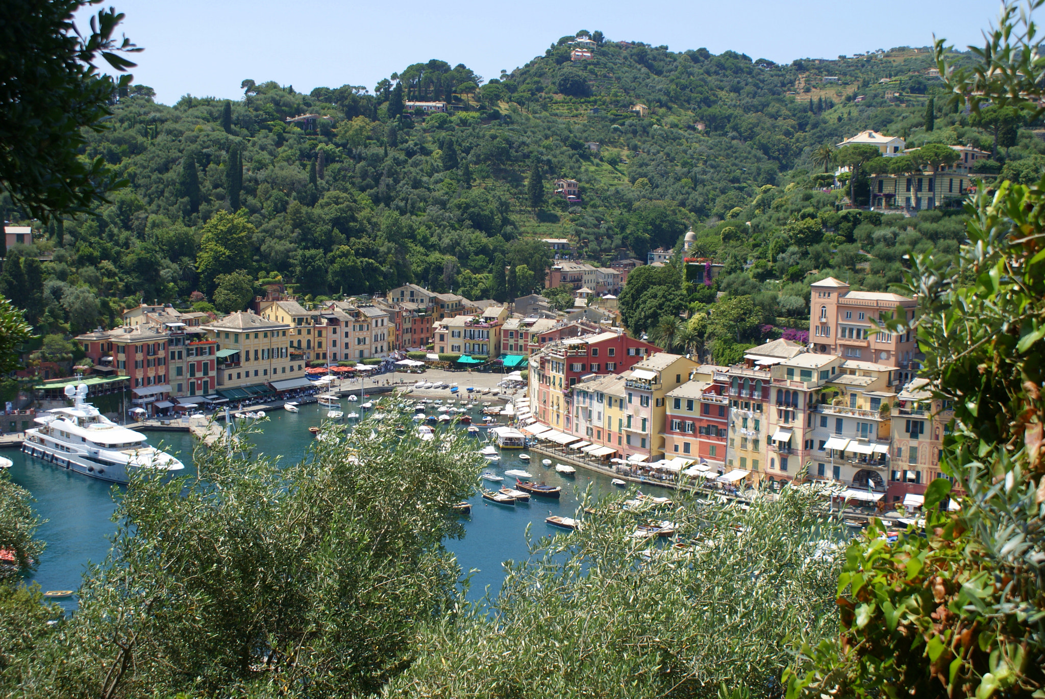 Sony Alpha DSLR-A300 sample photo. Portofino photography