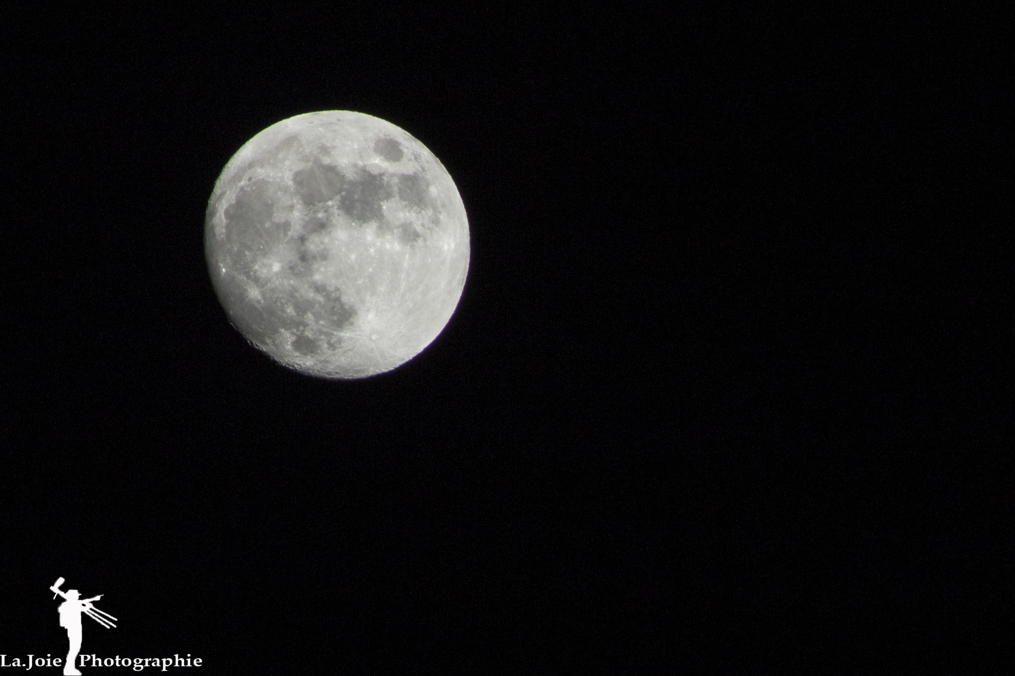 Canon EF 75-300mm f/4-5.6 USM sample photo. Img photography