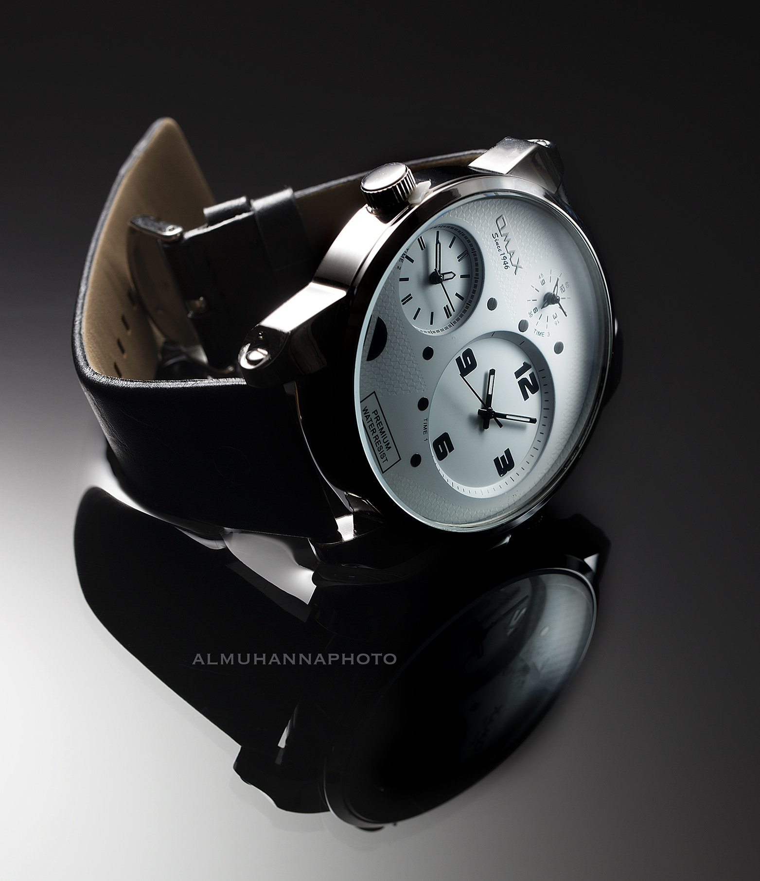 Canon EF 100mm F2.8L Macro IS USM sample photo. Watches photography