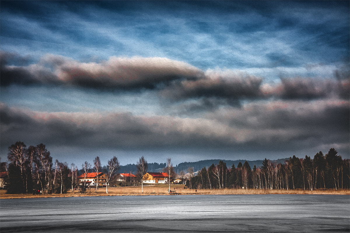 Sigma 18-200mm f/3.5-6.3 DC OS sample photo. Soier see photography