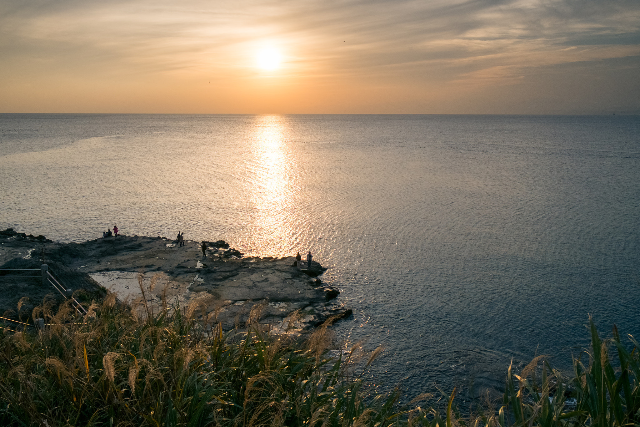 Fujifilm X-E1 + Fujifilm XF 18-55mm F2.8-4 R LM OIS sample photo. Enoshima photography