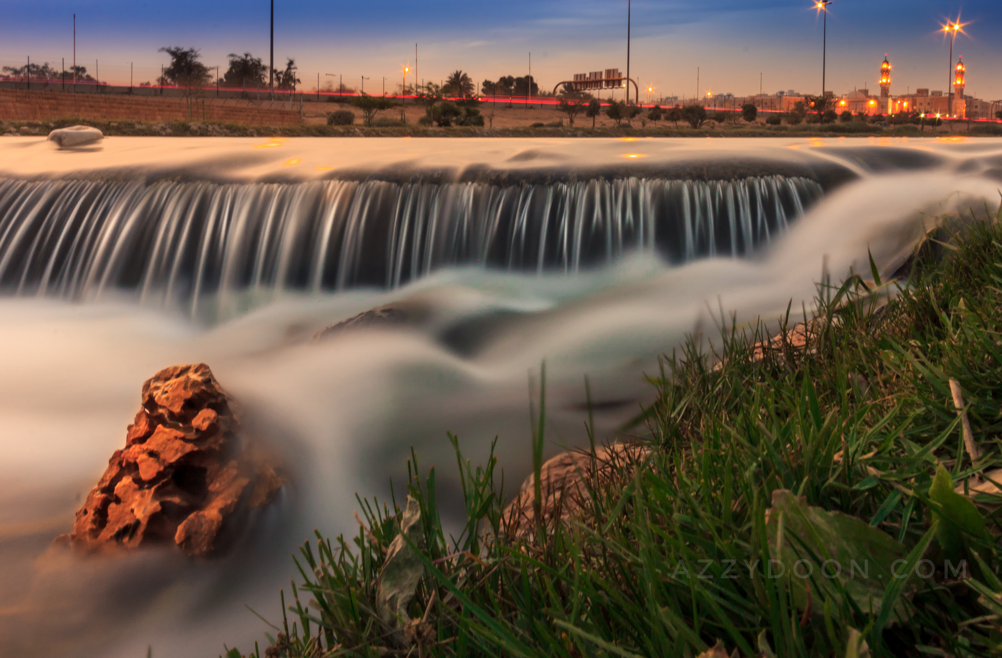Canon EF-S 10-22mm F3.5-4.5 USM sample photo. A canal in riyadh.... photography