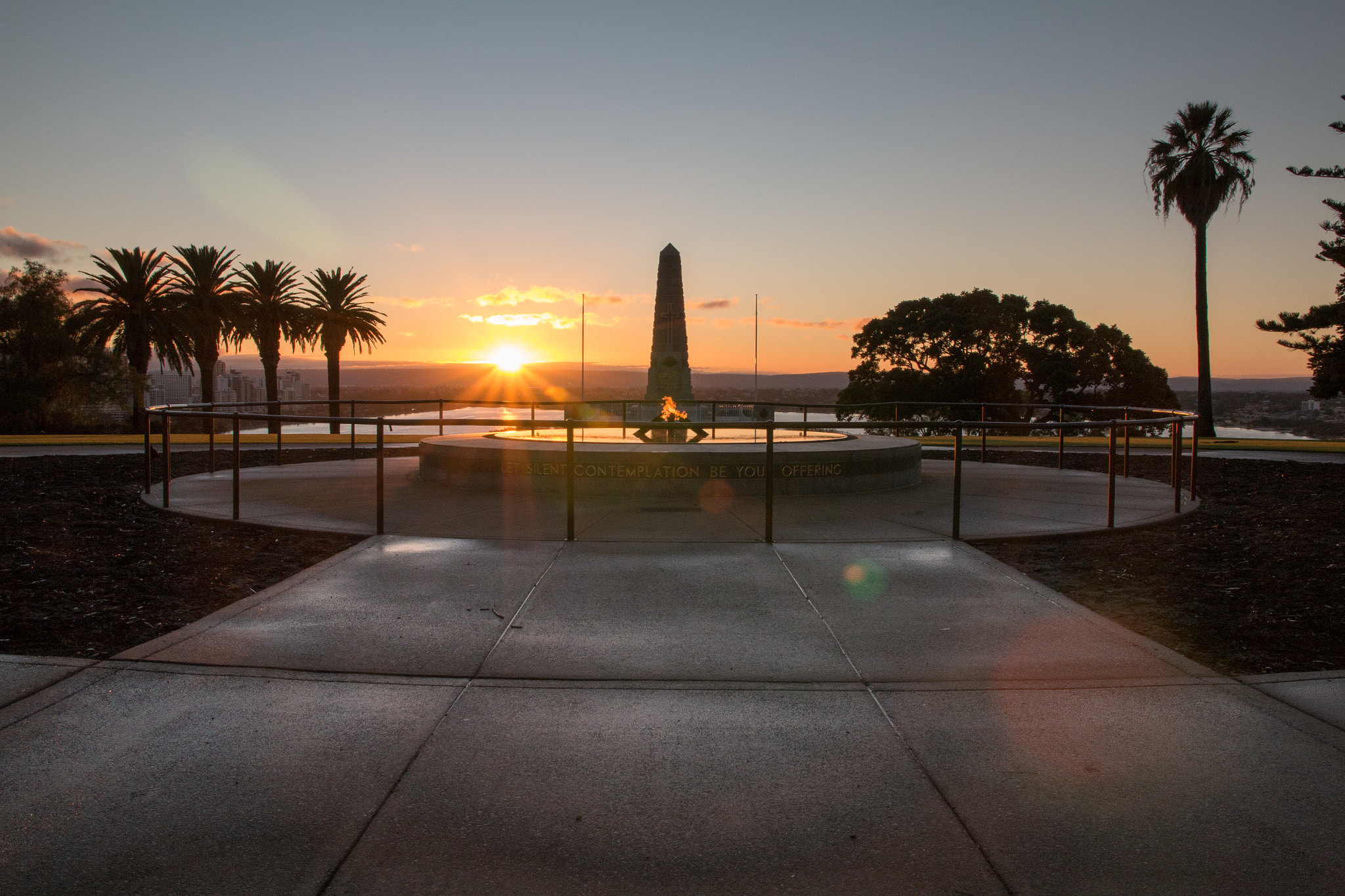 Canon EOS 70D + Sigma 17-70mm F2.8-4 DC Macro OS HSM sample photo. Kings park sunrise photography